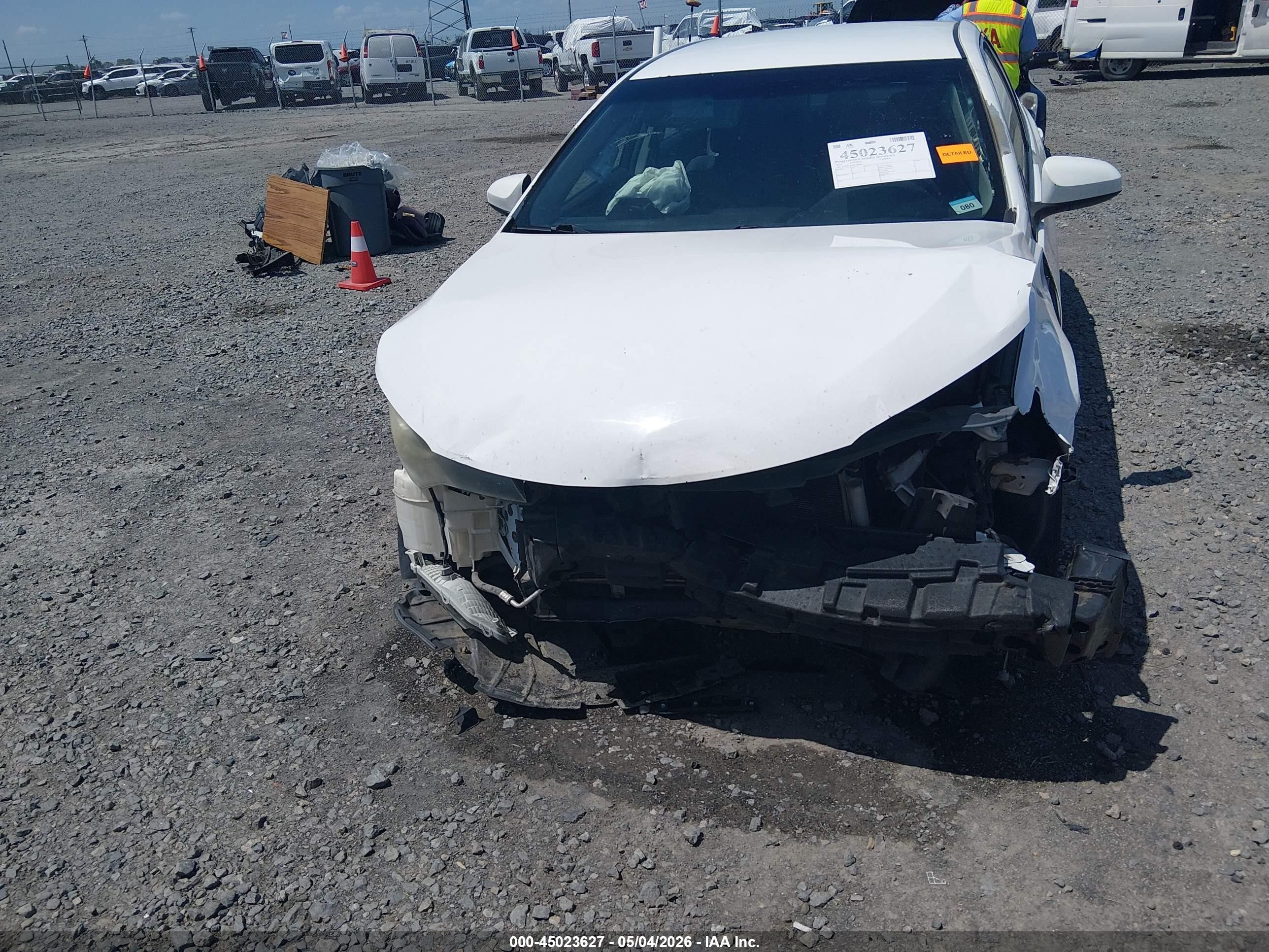 2015 Toyota Camry Se White vin: 4T1BF1FK6FU028940