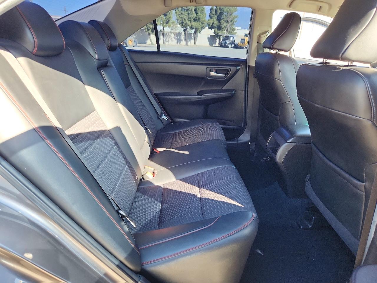 2015 Toyota Camry Se Gray vin: 4T1BF1FK6FU030221