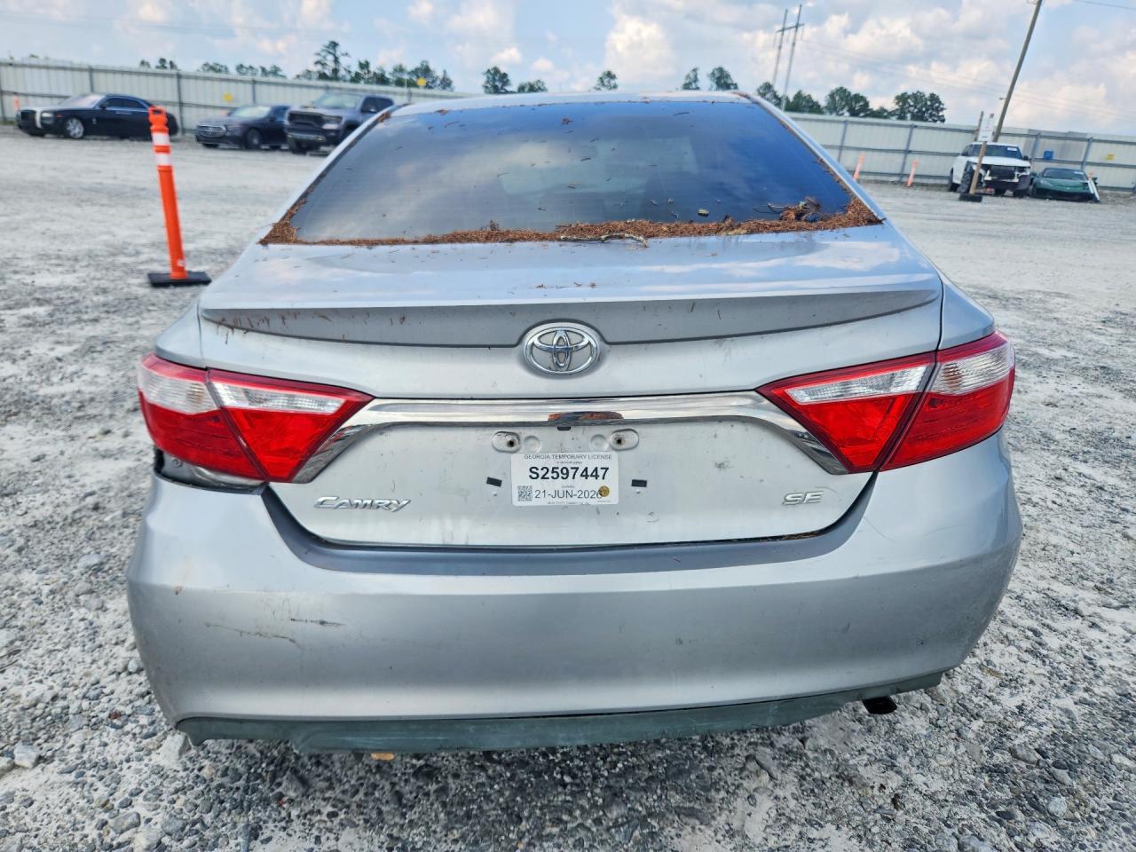2015 Toyota Camry Se Silver vin: 4T1BF1FK6FU035953