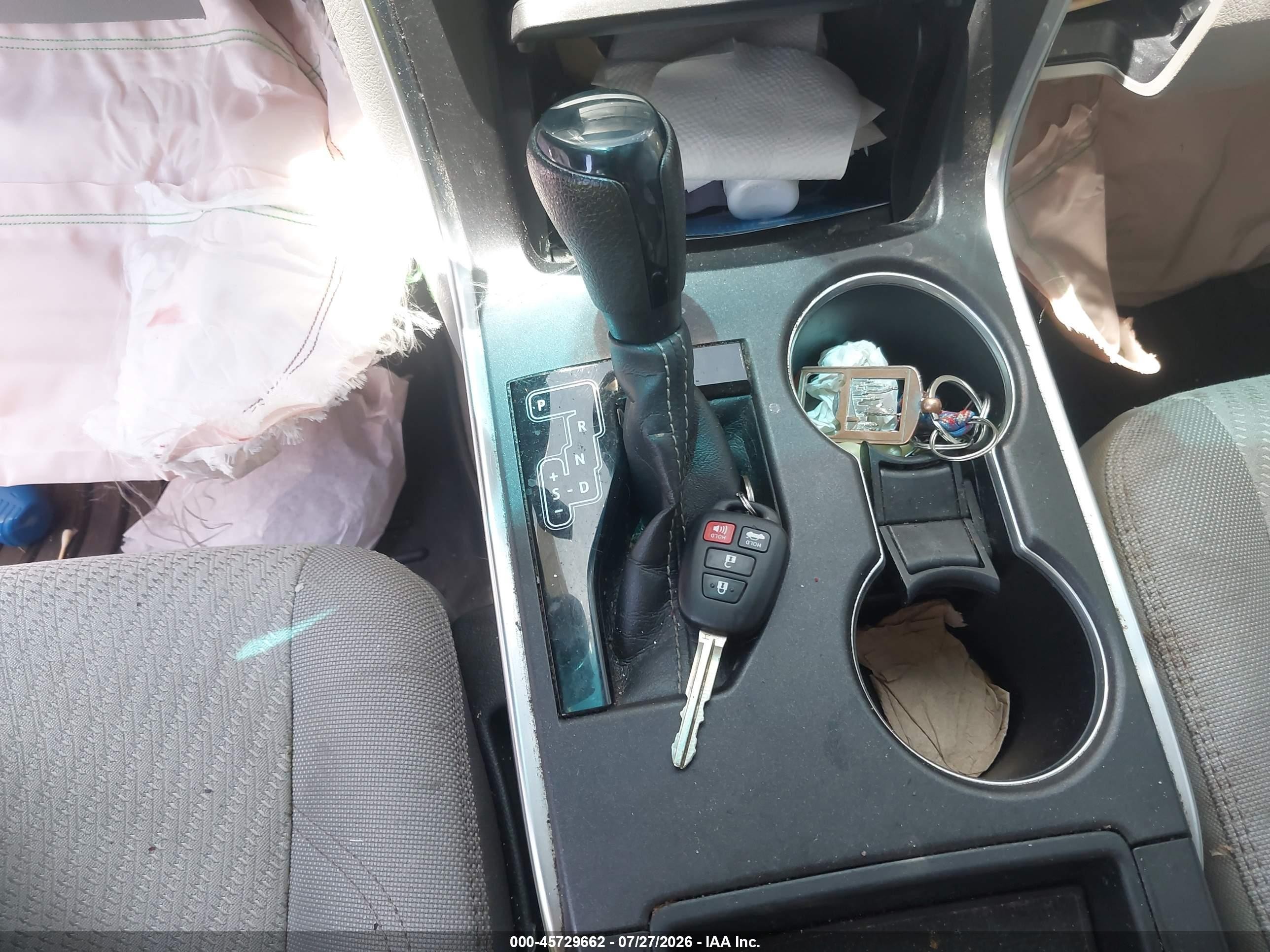 2015 Toyota Camry Le Silver vin: 4T1BF1FK6FU067253