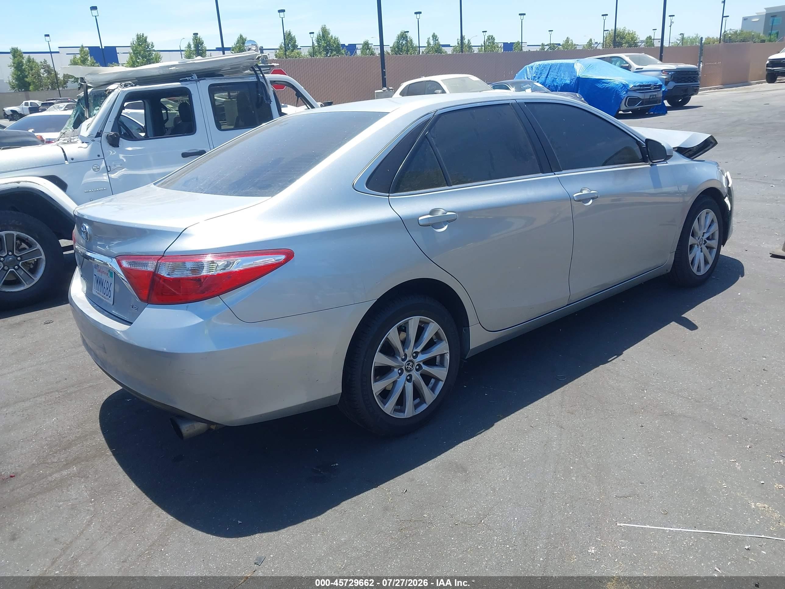 2015 Toyota Camry Le Silver vin: 4T1BF1FK6FU067253