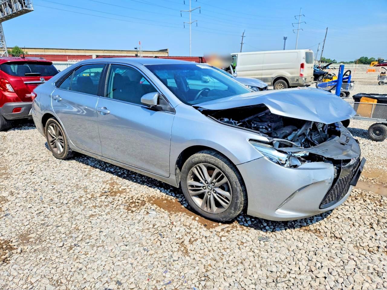 2015 Toyota Camry Se Silver vin: 4T1BF1FK6FU070217