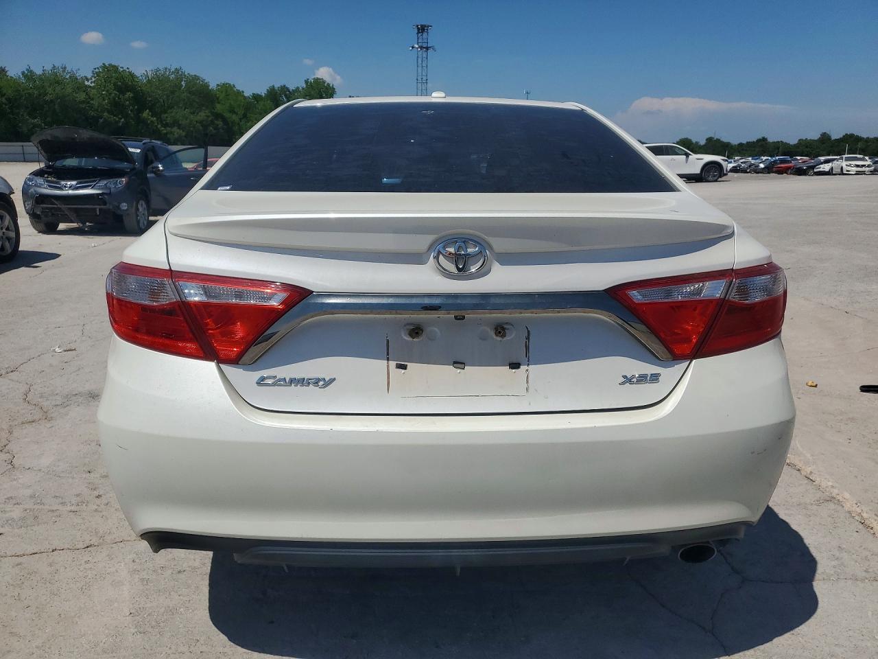 2015 Toyota Camry Xse White vin: 4T1BF1FK6FU073070