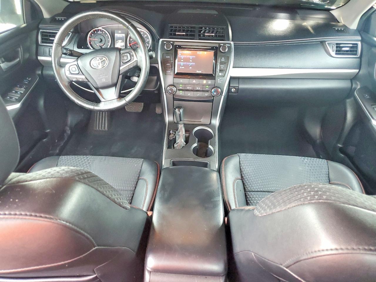 2015 Toyota Camry Se Серебряный vin: 4T1BF1FK6FU073361