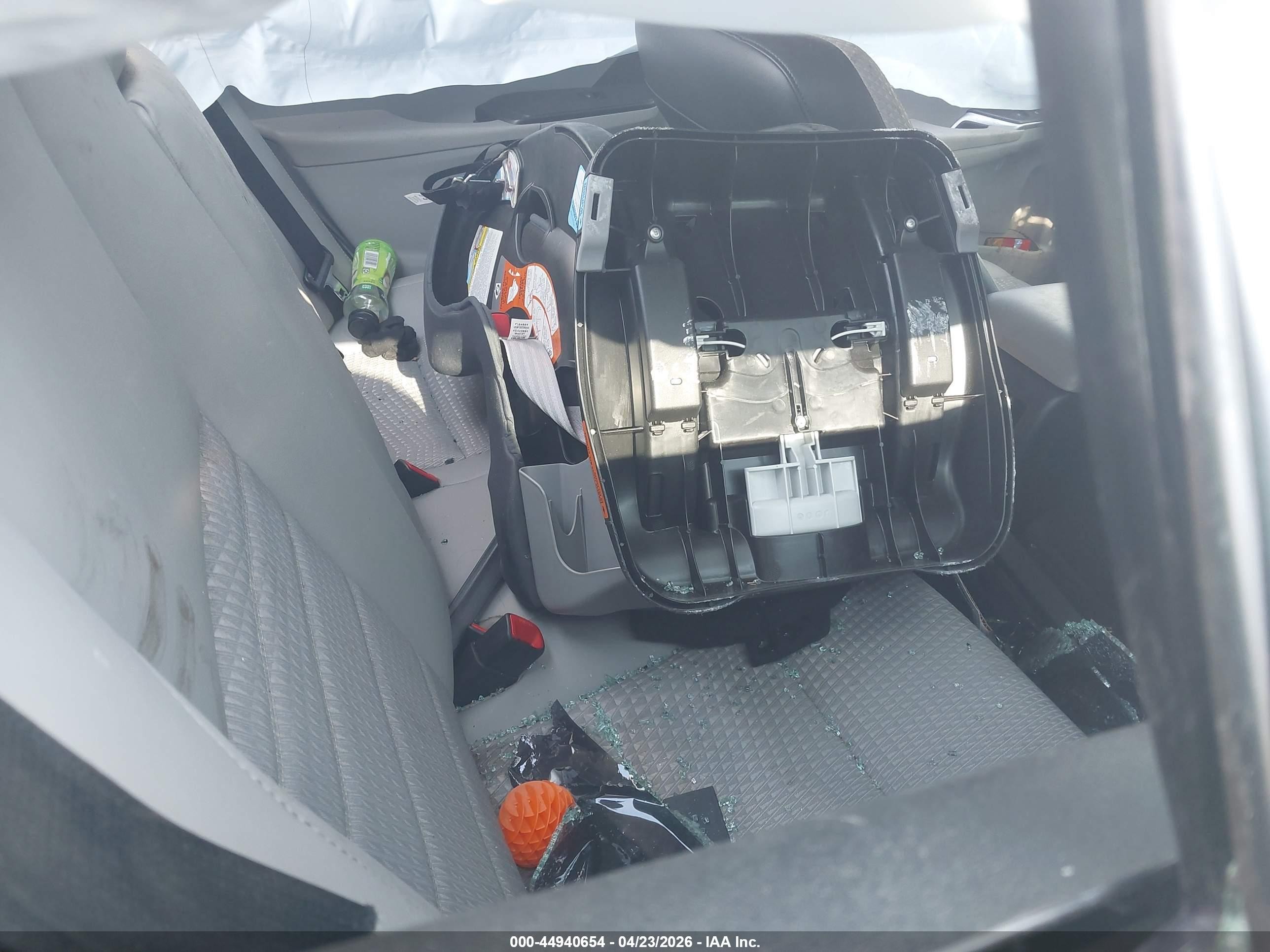 2015 Toyota Camry Se Серебряный vin: 4T1BF1FK6FU074302