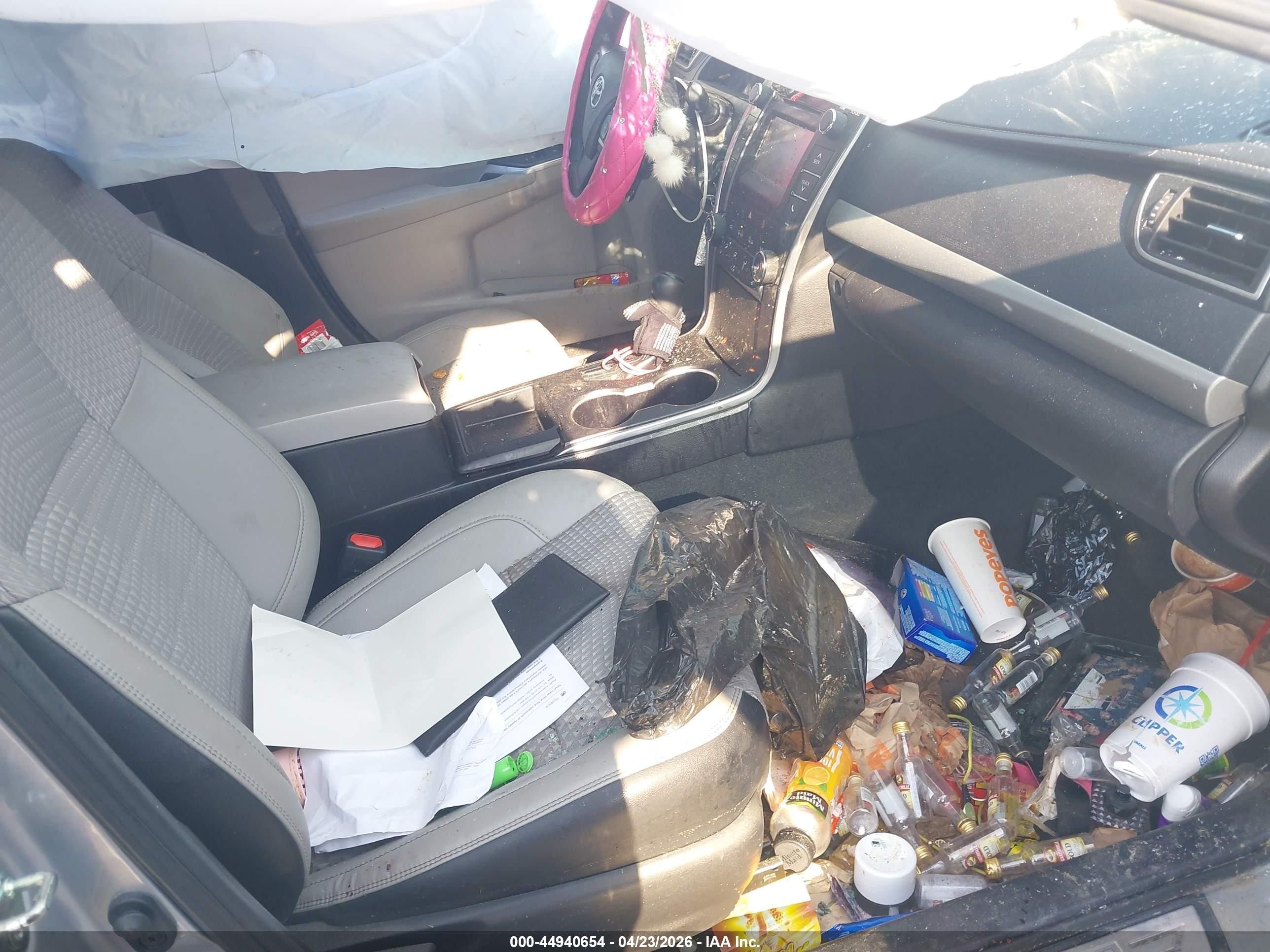 2015 Toyota Camry Se Серебряный vin: 4T1BF1FK6FU074302