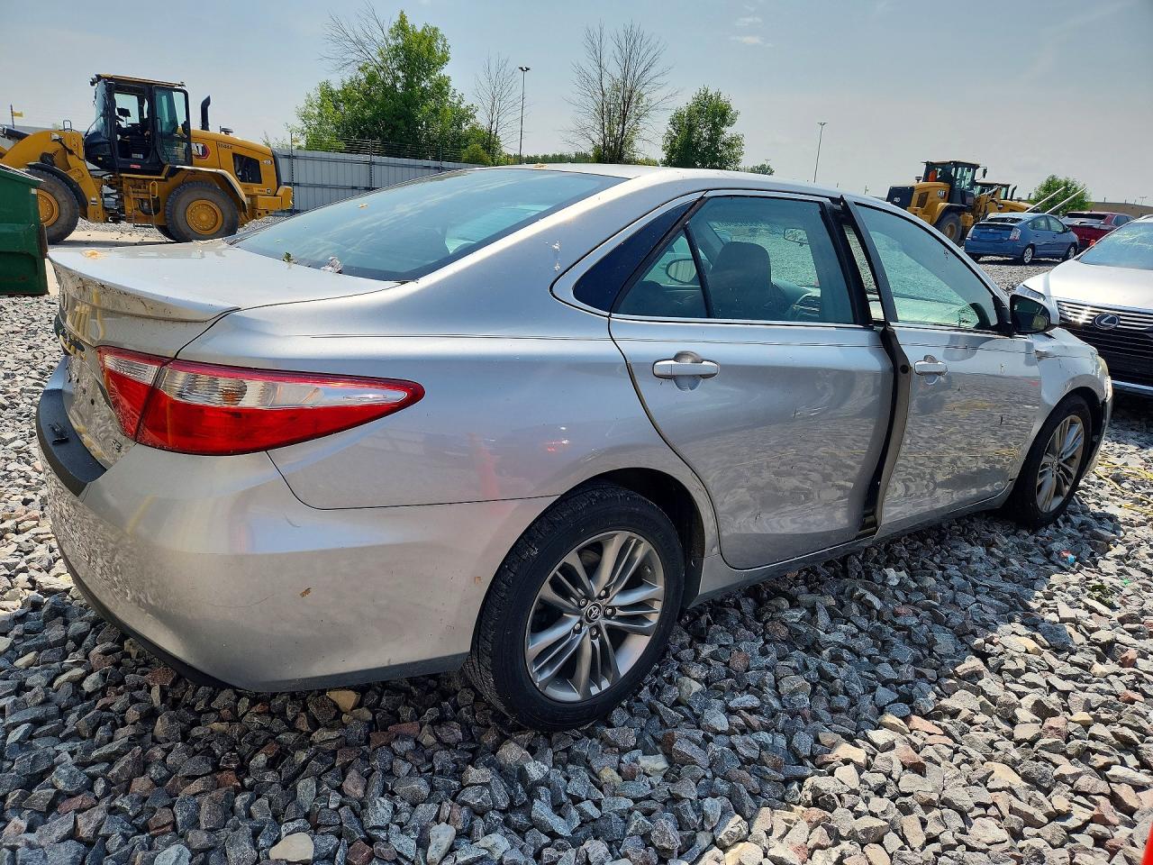 2015 Toyota Camry Se Silver vin: 4T1BF1FK6FU076924