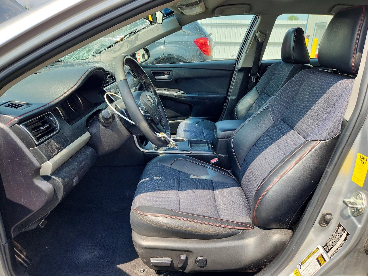 2015 Toyota Camry Se Silver vin: 4T1BF1FK6FU076924