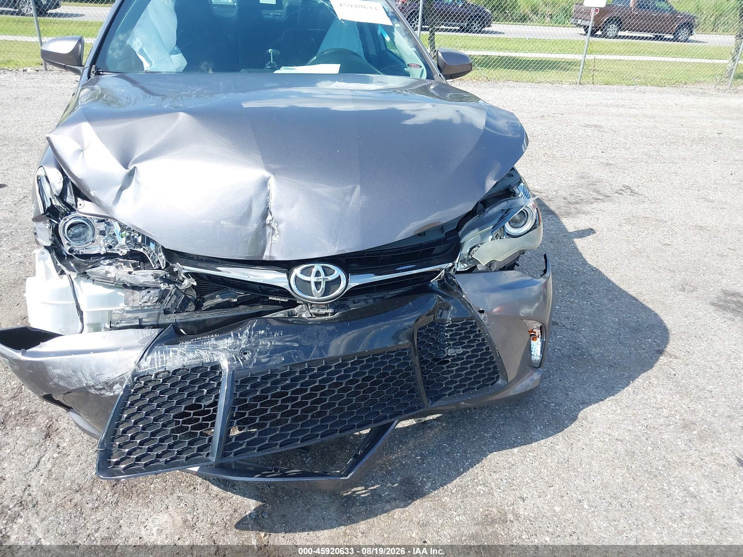 2015 Toyota Camry Se Gray vin: 4T1BF1FK6FU077880