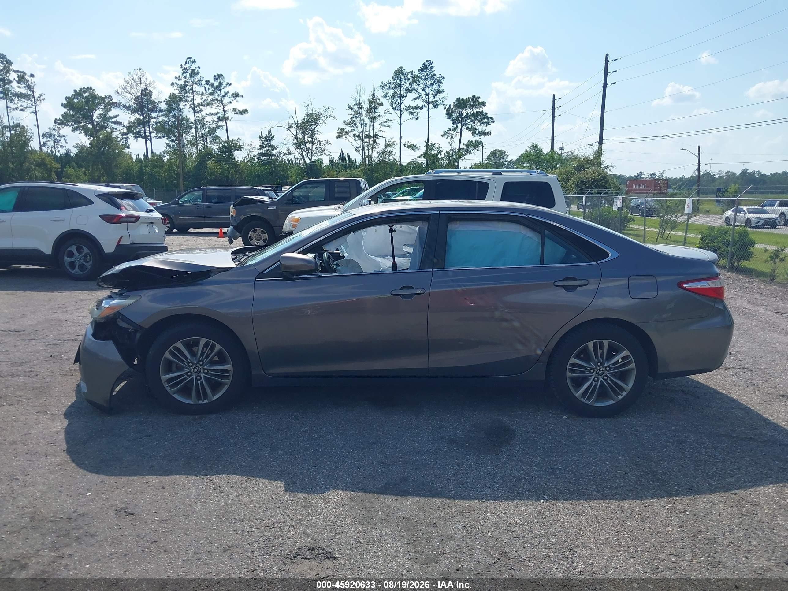 2015 Toyota Camry Se Gray vin: 4T1BF1FK6FU077880