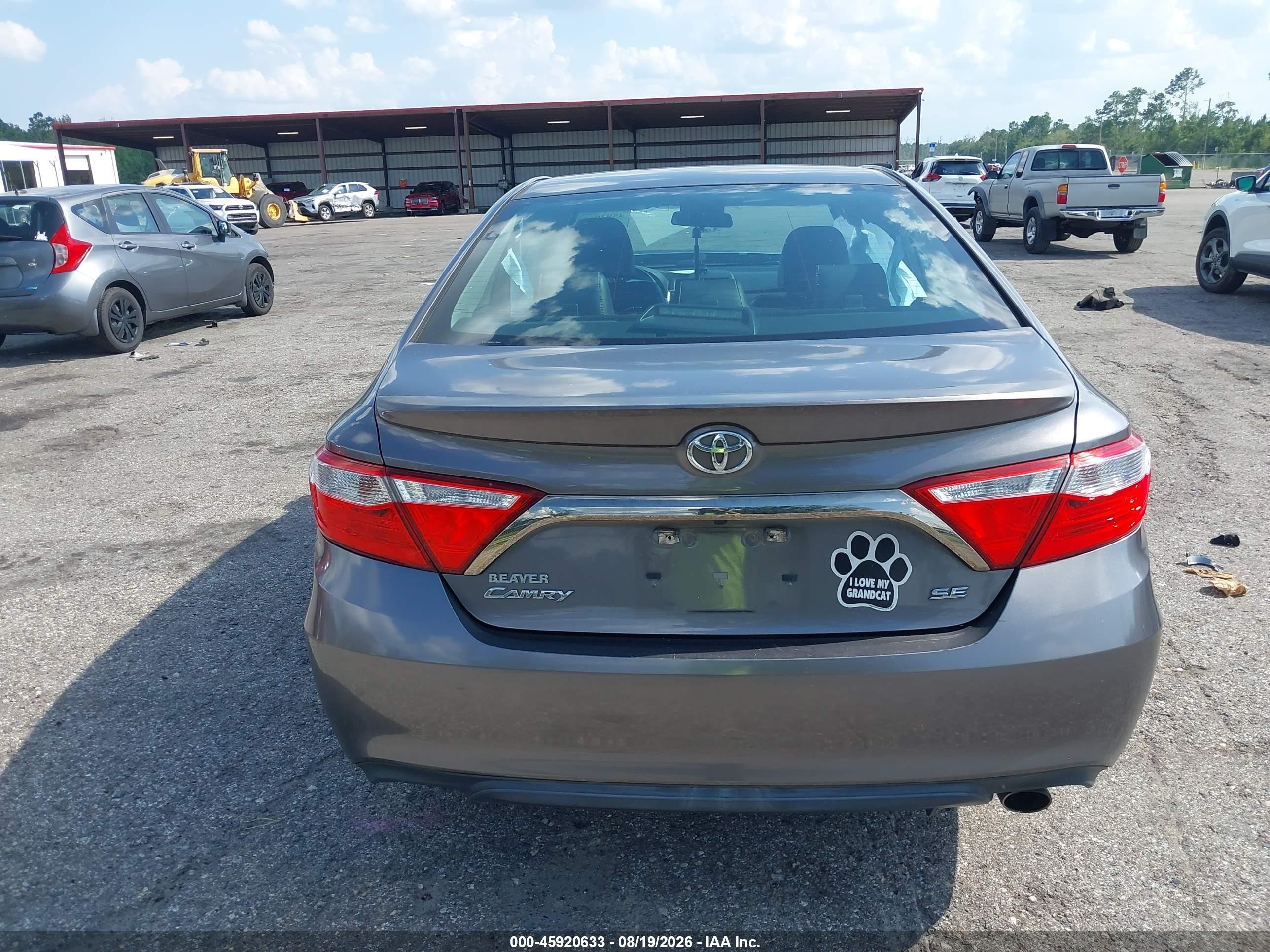 2015 Toyota Camry Se Gray vin: 4T1BF1FK6FU077880