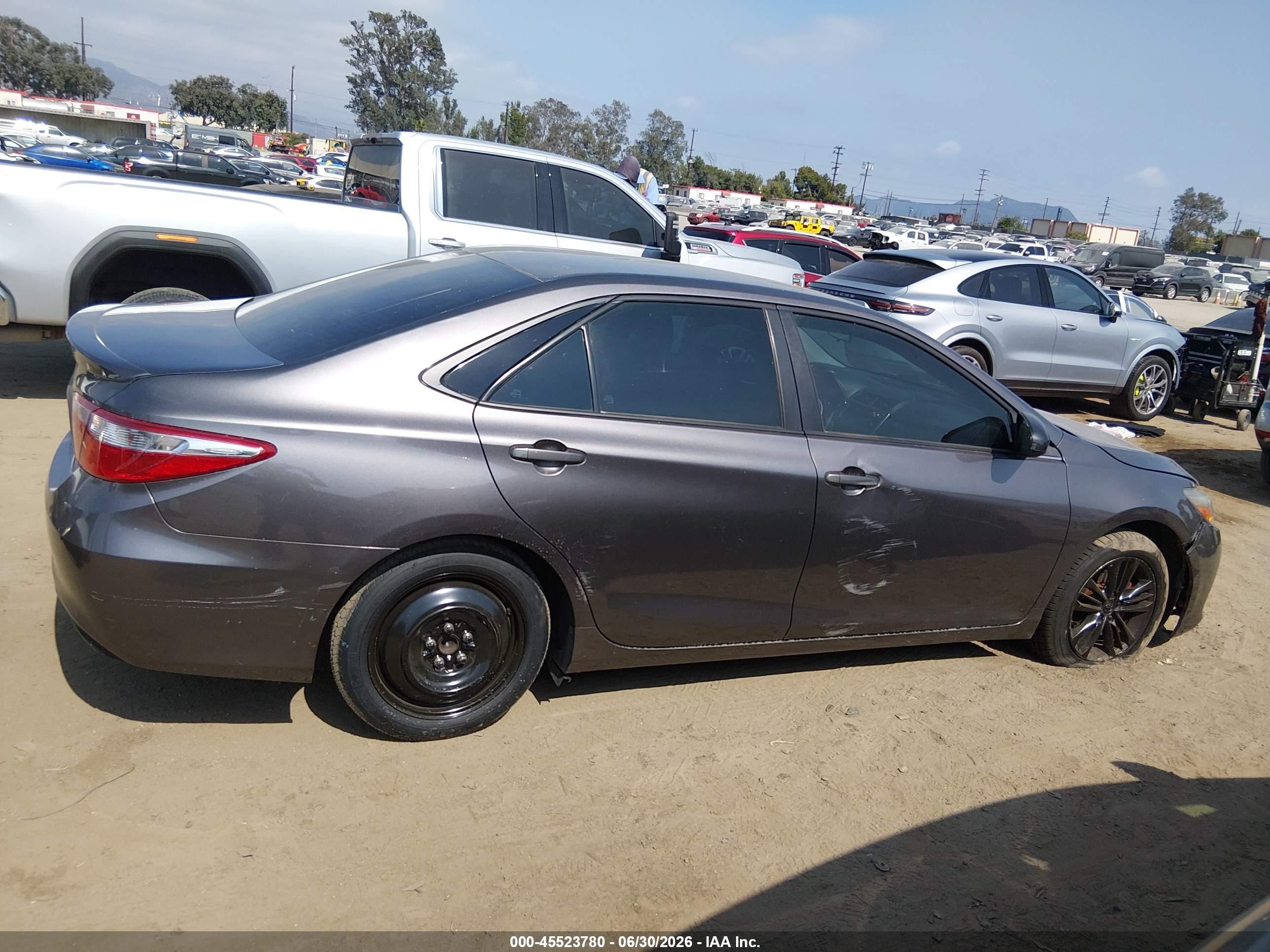 2015 Toyota Camry Se Gray vin: 4T1BF1FK6FU094792