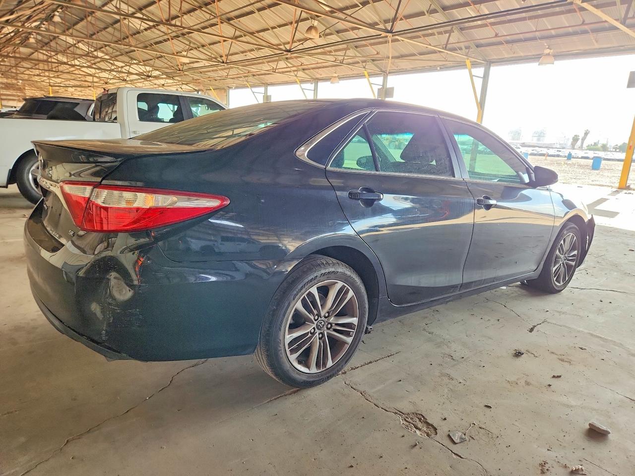 2015 Toyota Camry Se Black vin: 4T1BF1FK6FU476353