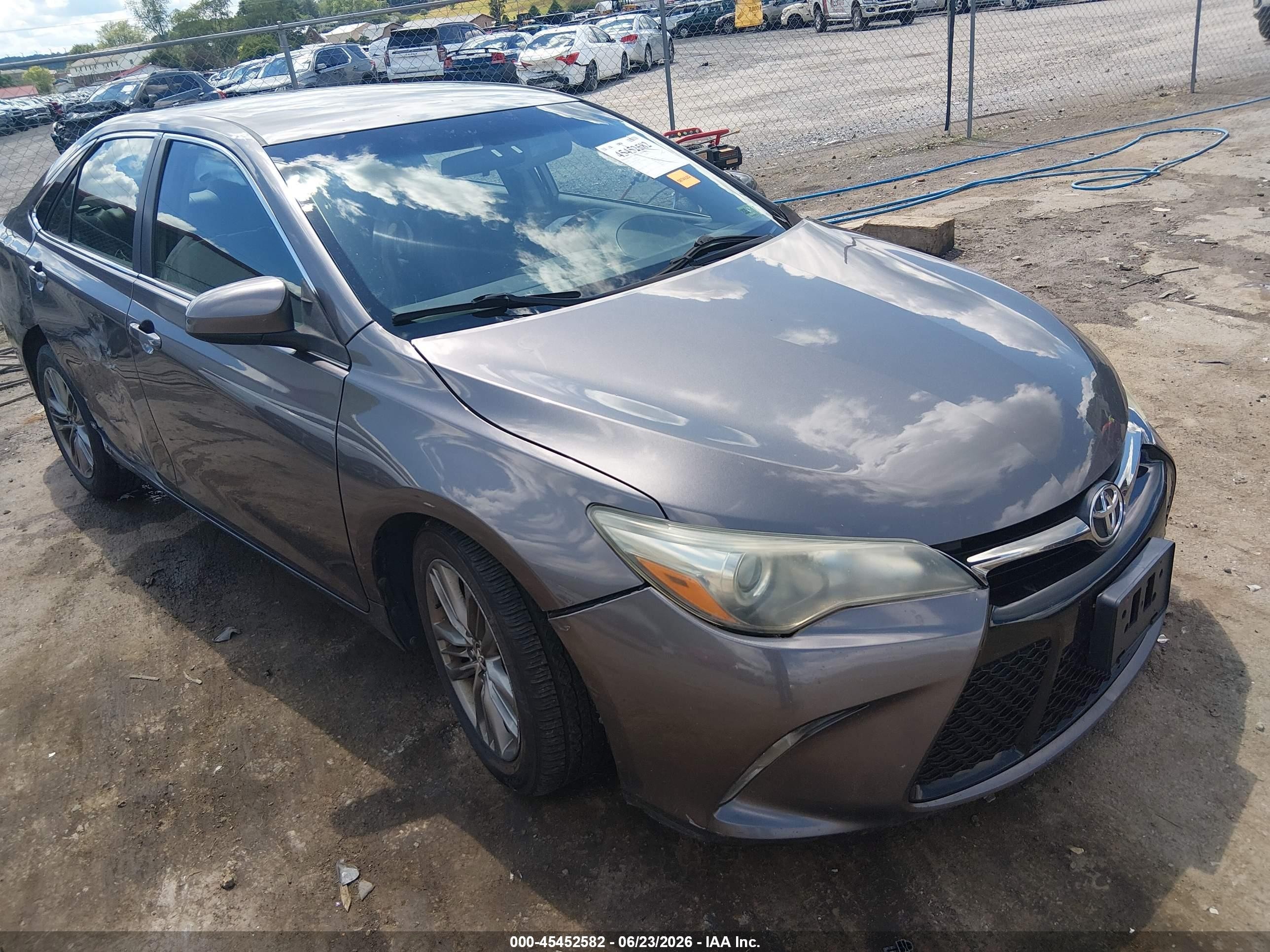 2015 Toyota Camry Se Gray vin: 4T1BF1FK6FU477681
