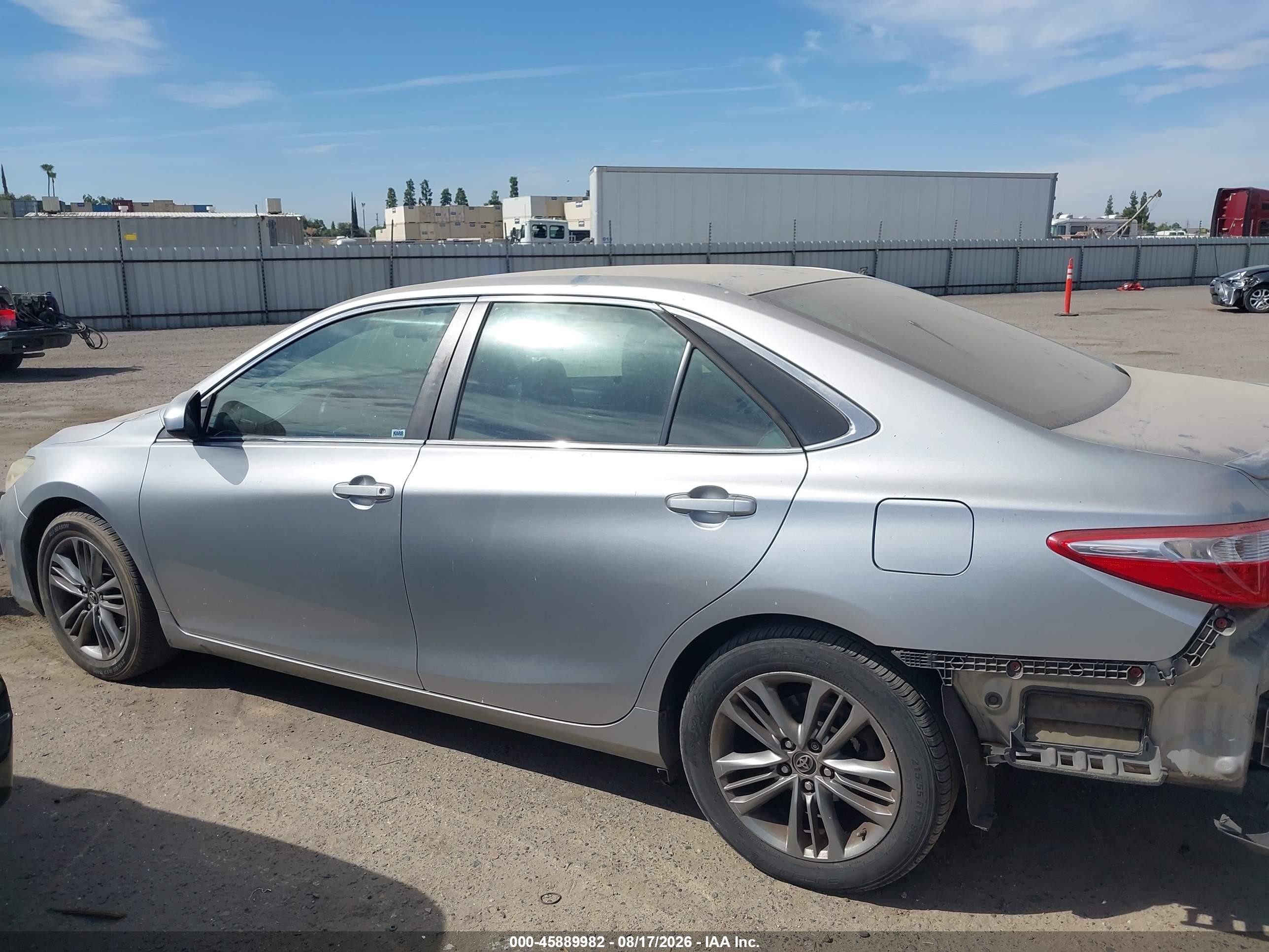 2015 Toyota Camry Se Silver vin: 4T1BF1FK6FU487269