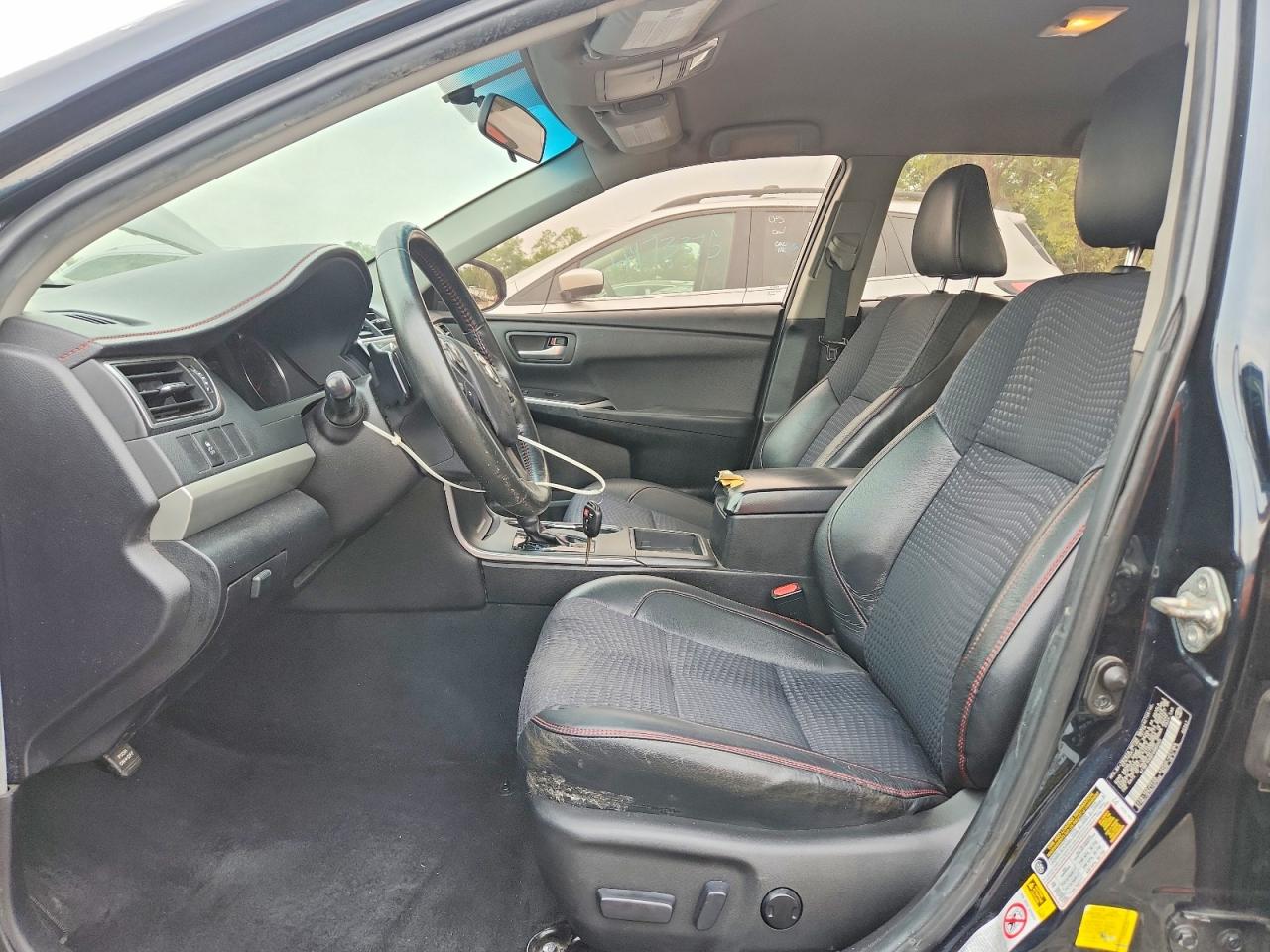 2015 Toyota Camry Se Charcoal vin: 4T1BF1FK6FU880205