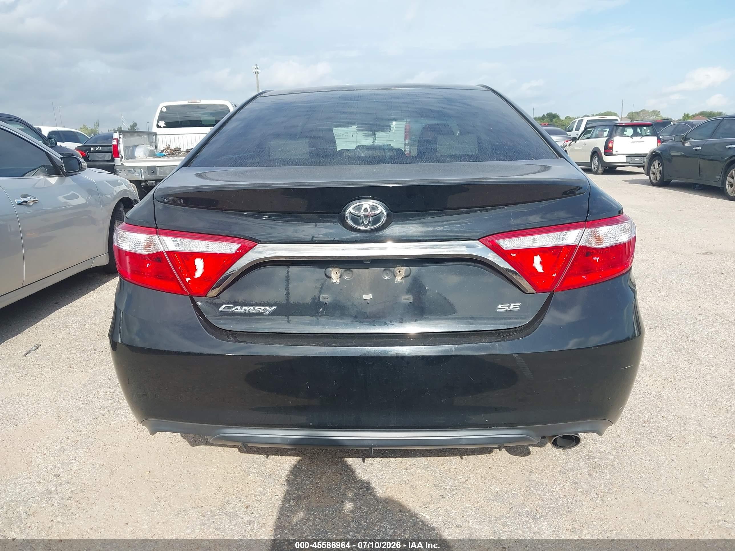 2015 Toyota Camry Se Black vin: 4T1BF1FK6FU888532