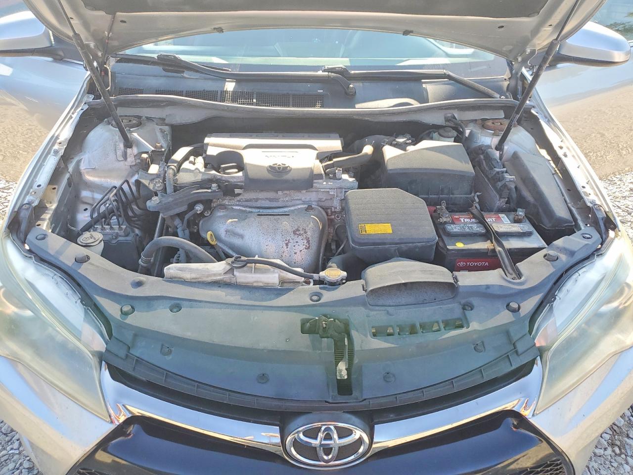 2015 Toyota Camry Se Silver vin: 4T1BF1FK6FU894590