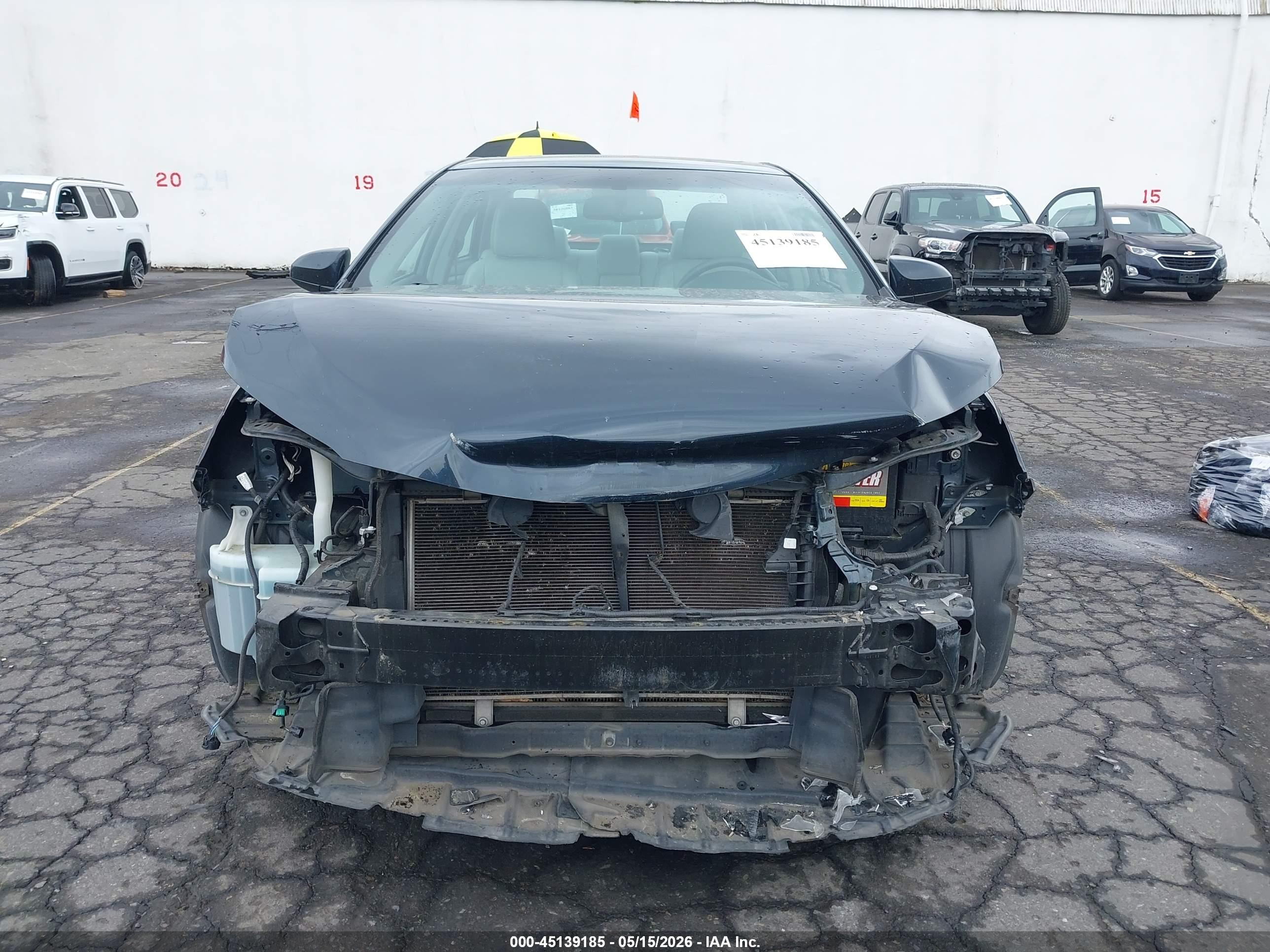 2015 Toyota Camry Xle Green vin: 4T1BF1FK6FU910044