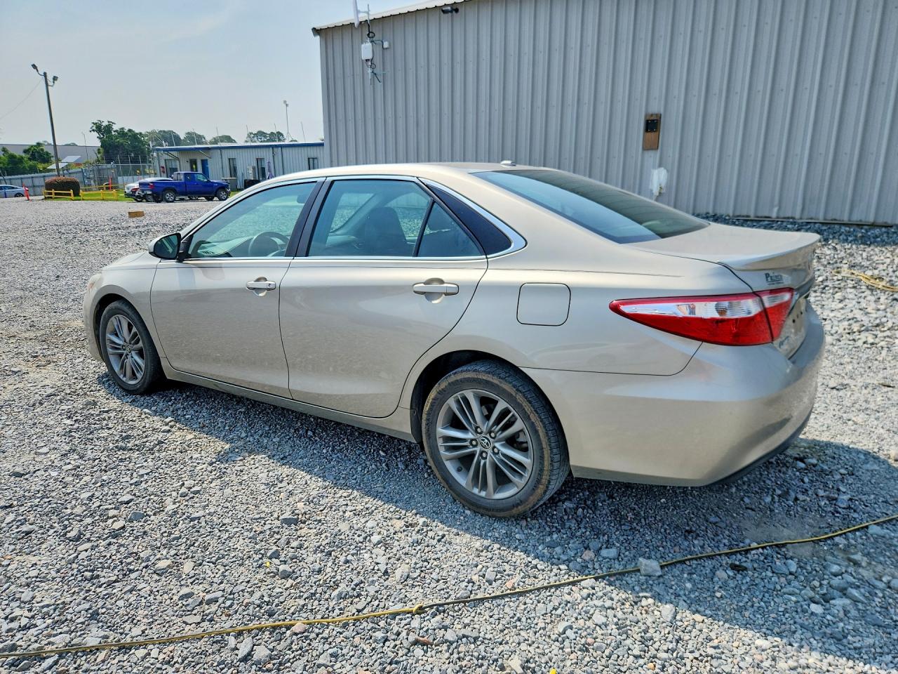 2015 Toyota Camry Se Tan vin: 4T1BF1FK6FU910237
