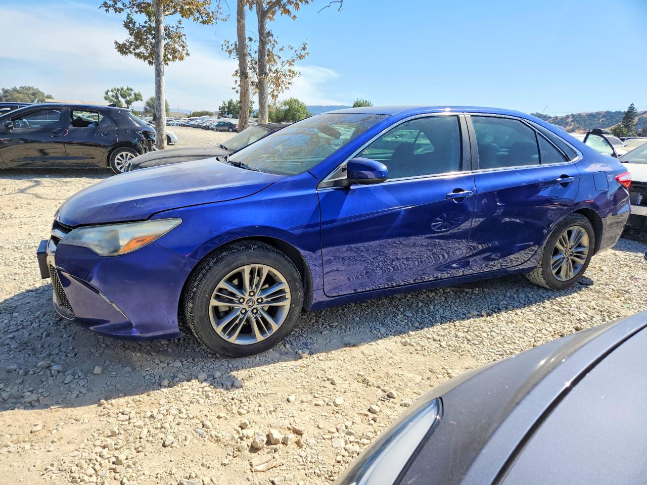 2015 Toyota Camry Se Blue vin: 4T1BF1FK6FU910402