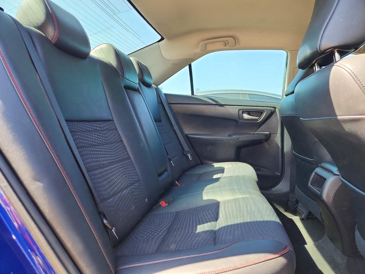 2015 Toyota Camry Se Синий vin: 4T1BF1FK6FU910402