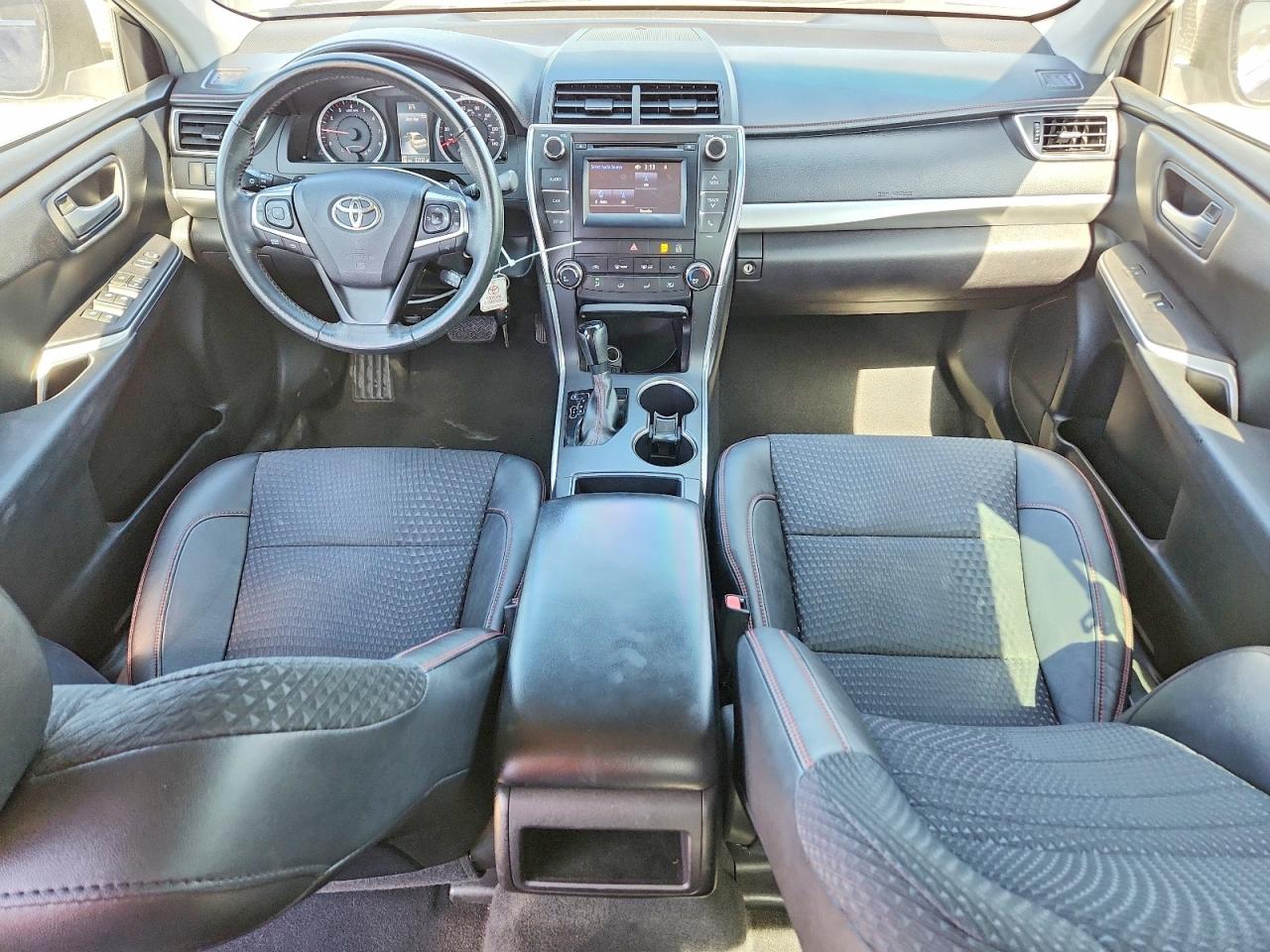 2015 Toyota Camry Se Синий vin: 4T1BF1FK6FU910402