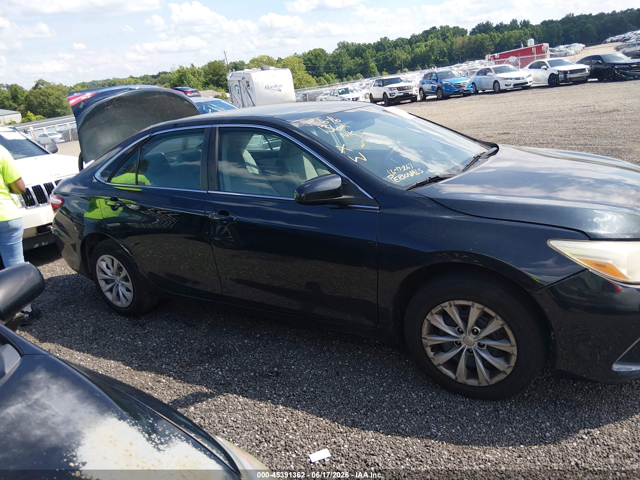 2015 Toyota Camry Le Black vin: 4T1BF1FK6FU920959