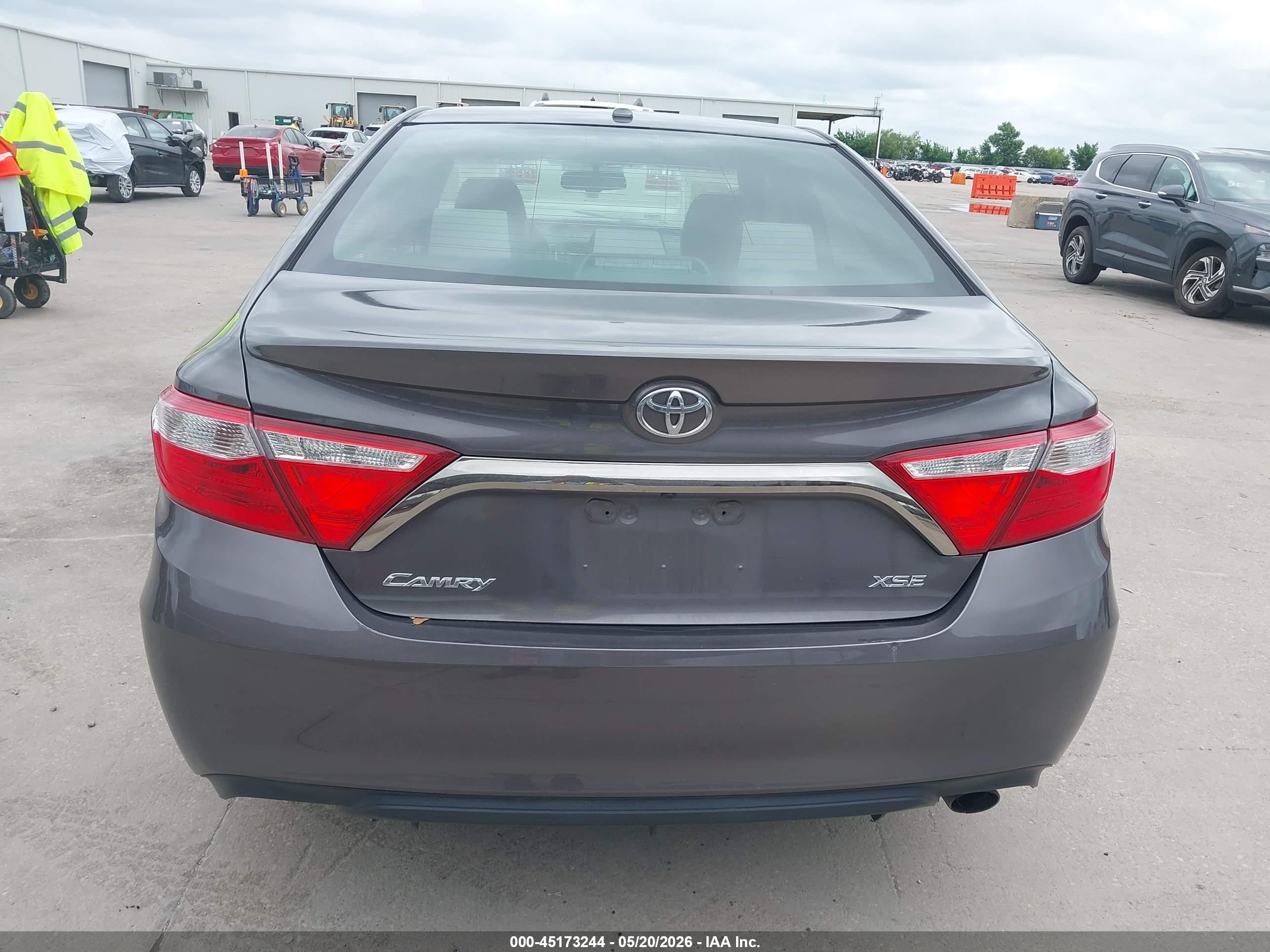 2015 Toyota Camry Xse Gray vin: 4T1BF1FK6FU944985