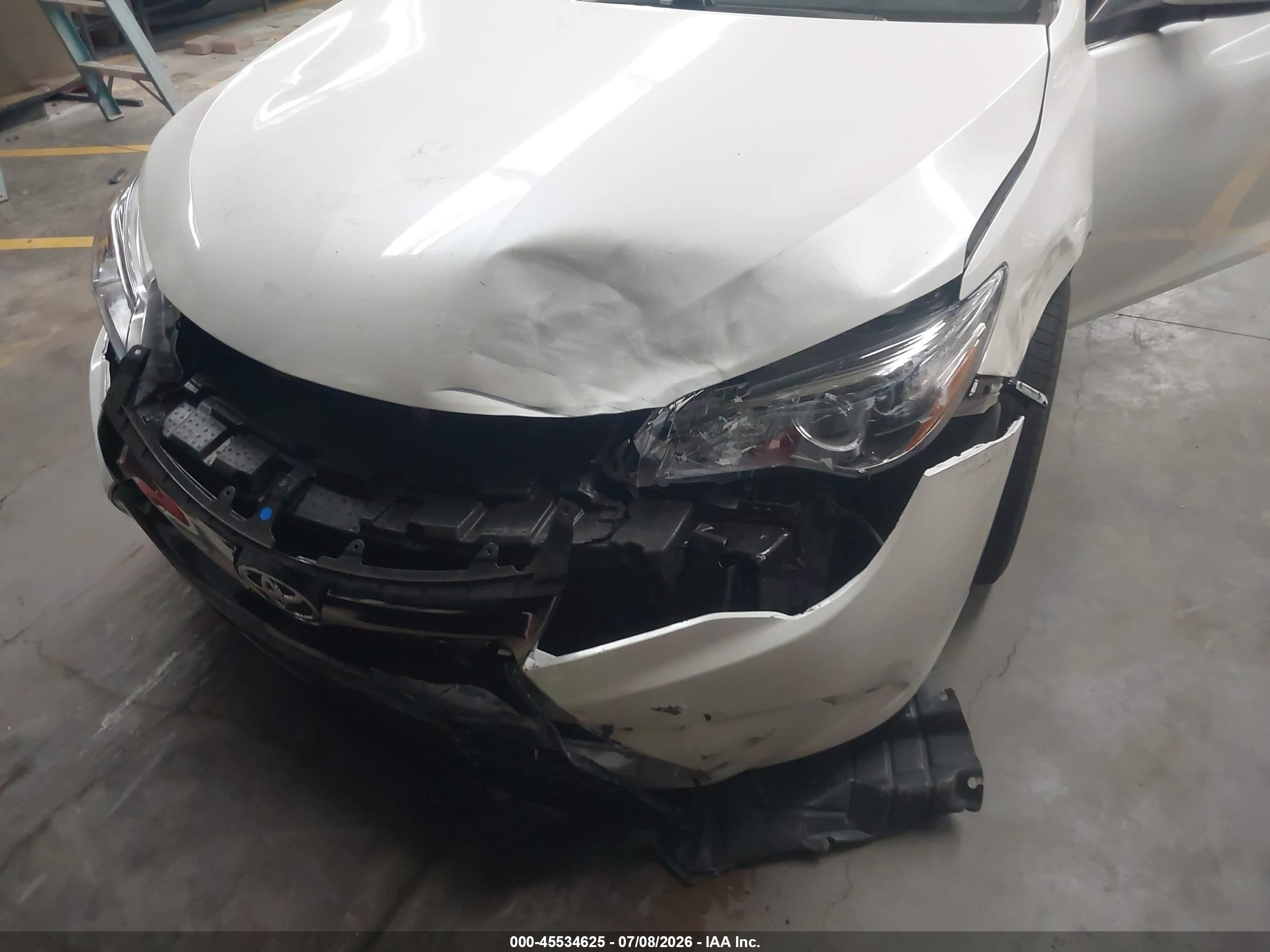 2015 Toyota Camry Se White vin: 4T1BF1FK6FU945117