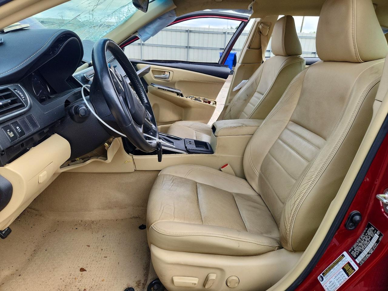 2015 Toyota Camry Xle Burgundy vin: 4T1BF1FK6FU948440