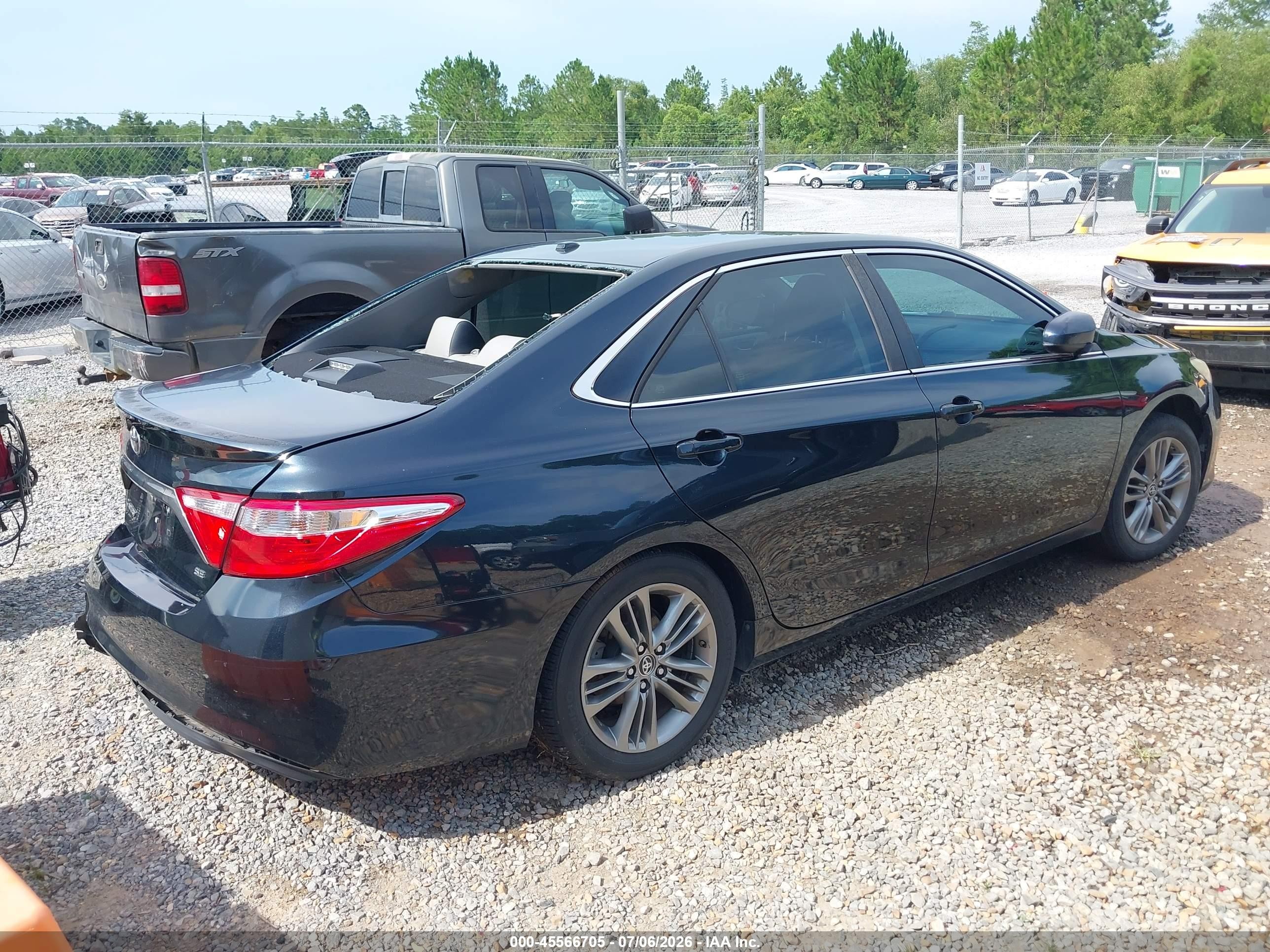 2015 Toyota Camry Se Black vin: 4T1BF1FK6FU979218