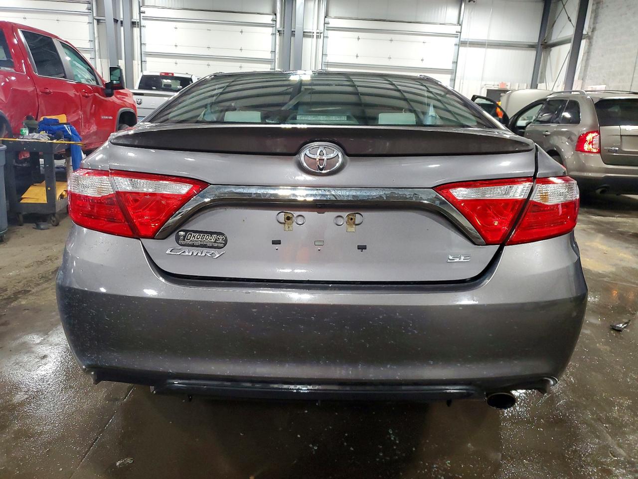 2015 Toyota Camry Se Silver vin: 4T1BF1FK6FU988775