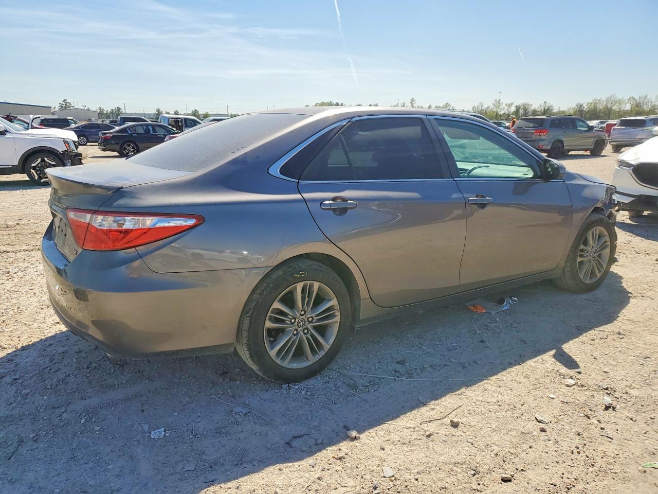 2015 Toyota Camry Se Silver vin: 4T1BF1FK6FU992180