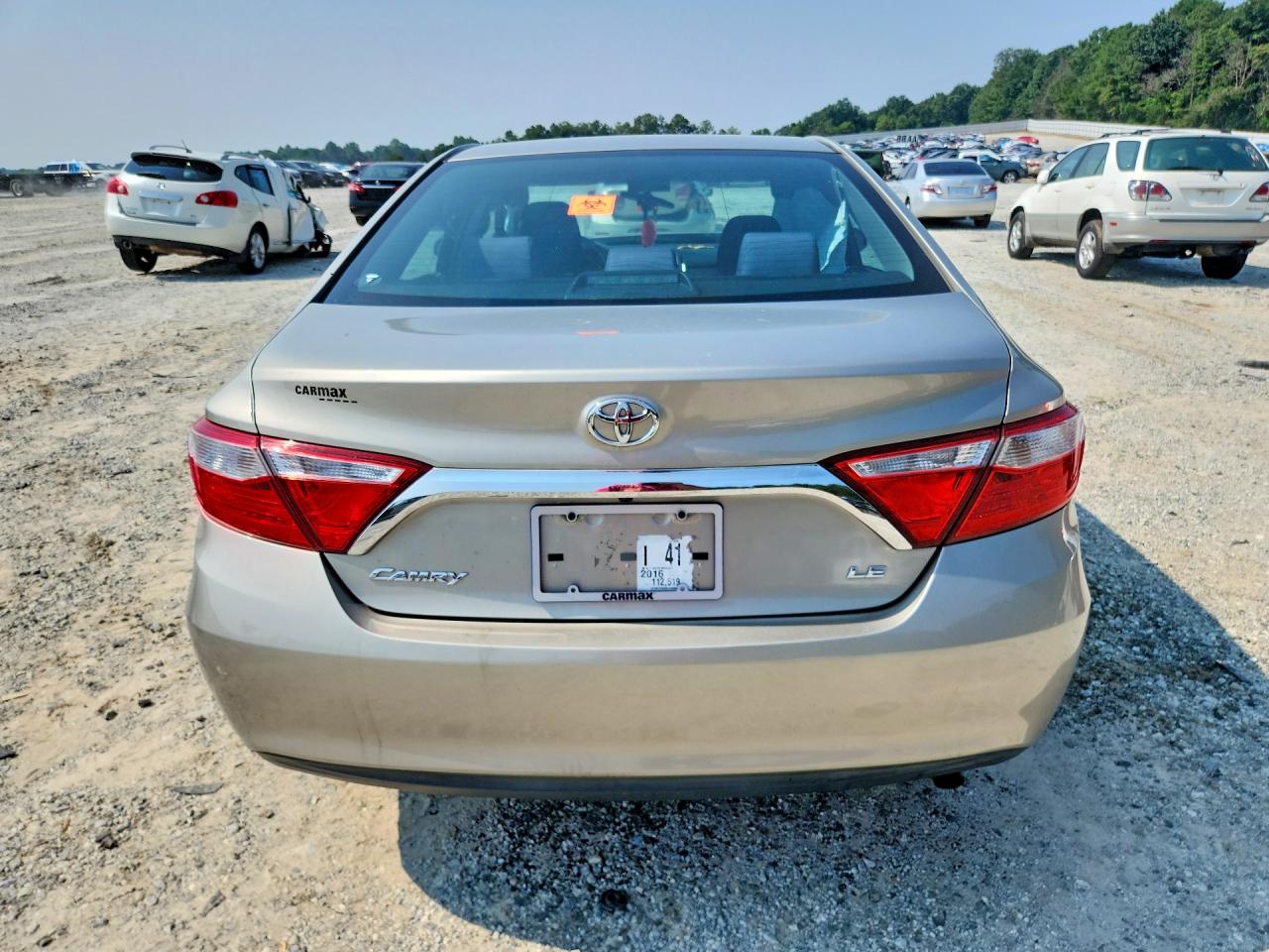 2016 Toyota Camry Le Beige vin: 4T1BF1FK6GU143569