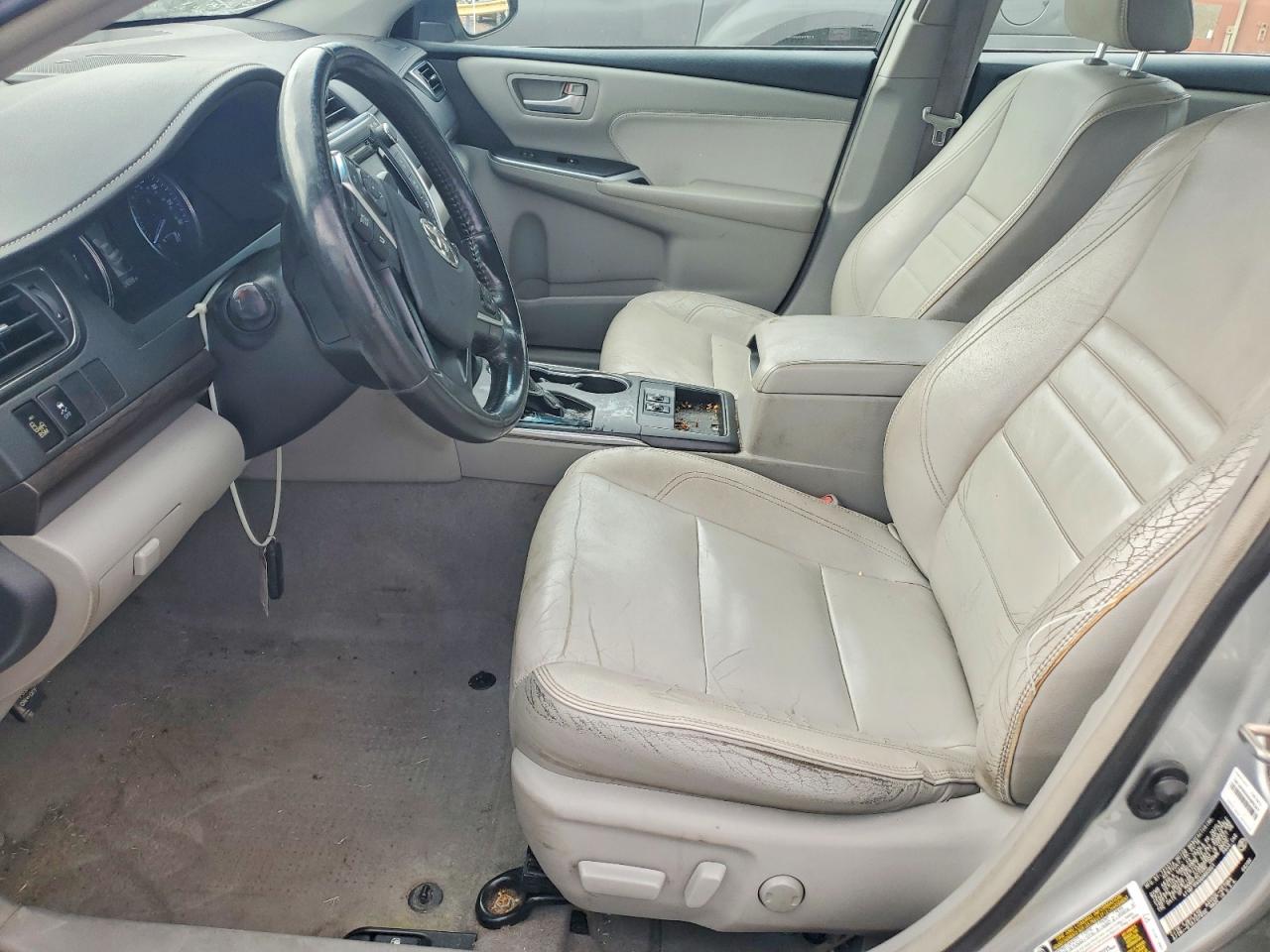 2016 Toyota Camry Xle Silver vin: 4T1BF1FK6GU602051