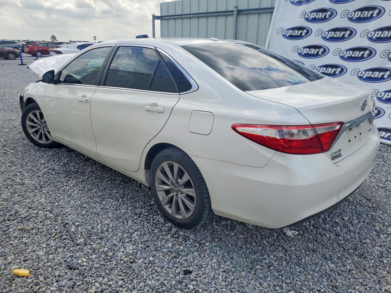 2017 Toyota Camry Xle Белый vin: 4T1BF1FK6HU323717