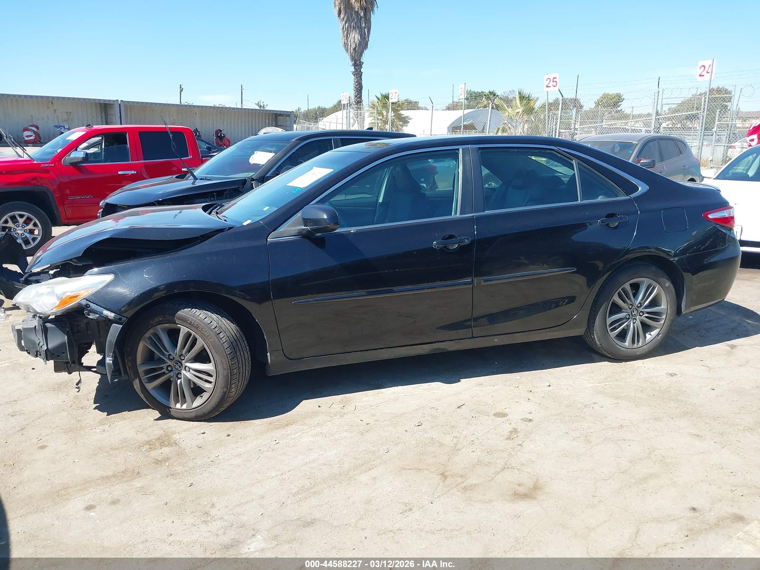 2017 Toyota Camry Se Black vin: 4T1BF1FK6HU411148