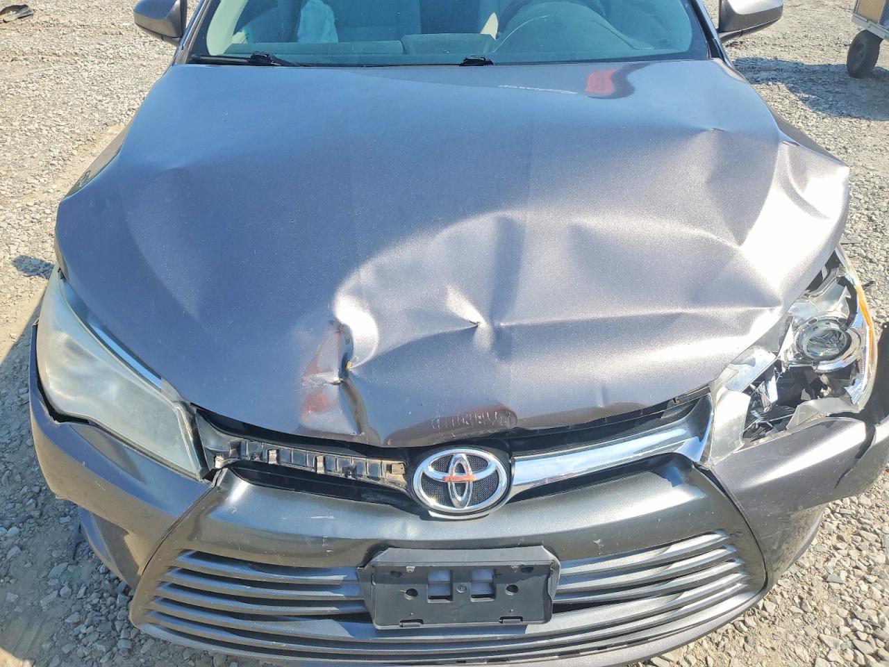 2017 Toyota Camry Le Charcoal vin: 4T1BF1FK6HU627016