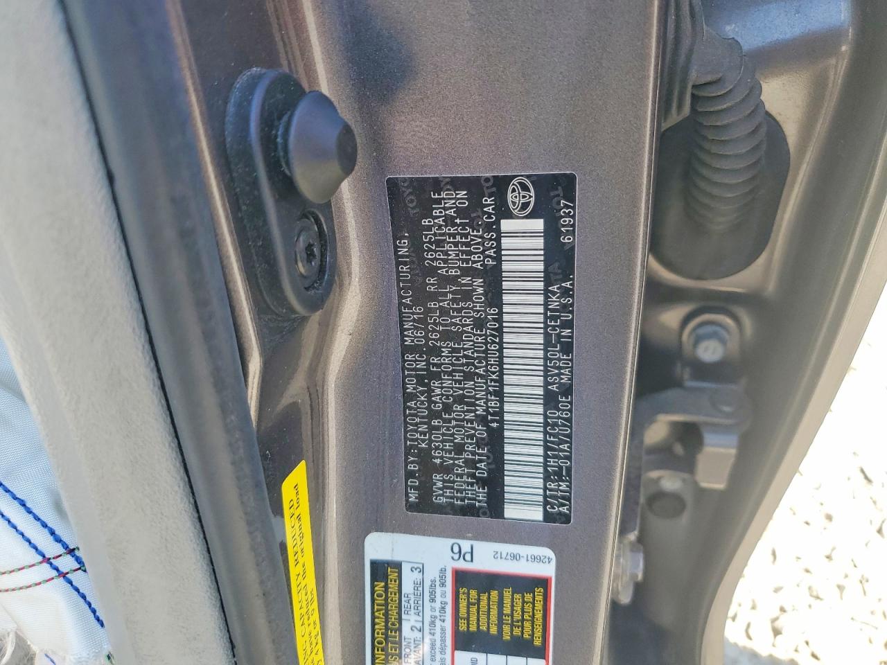 2017 Toyota Camry Le Charcoal vin: 4T1BF1FK6HU627016