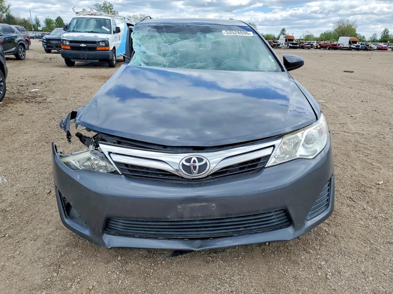 2012 Toyota Camry Le Gray vin: 4T1BF1FK7CU002312