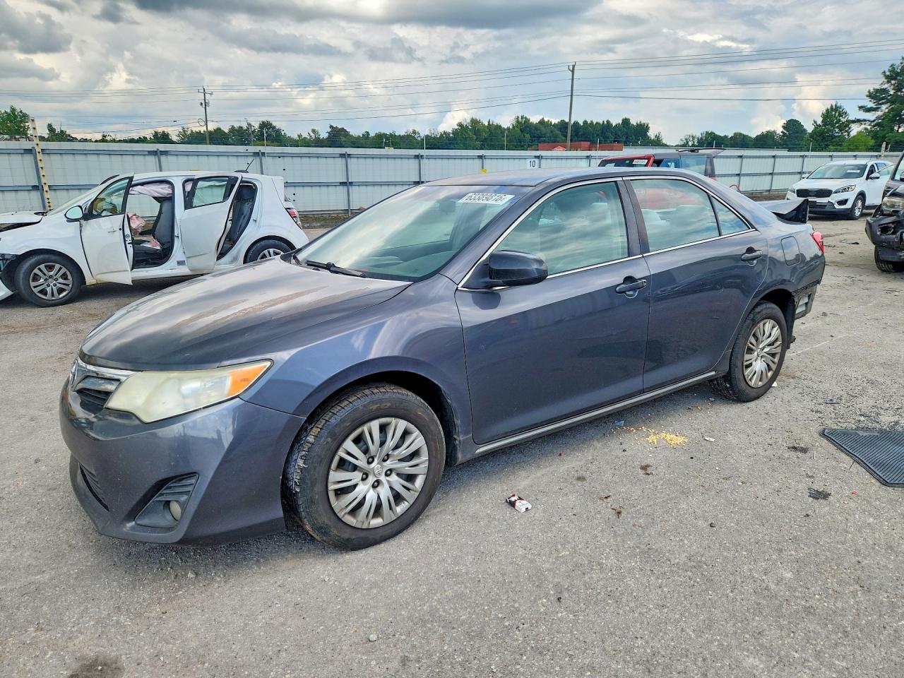 2012 Toyota Camry Le Gray vin: 4T1BF1FK7CU005131