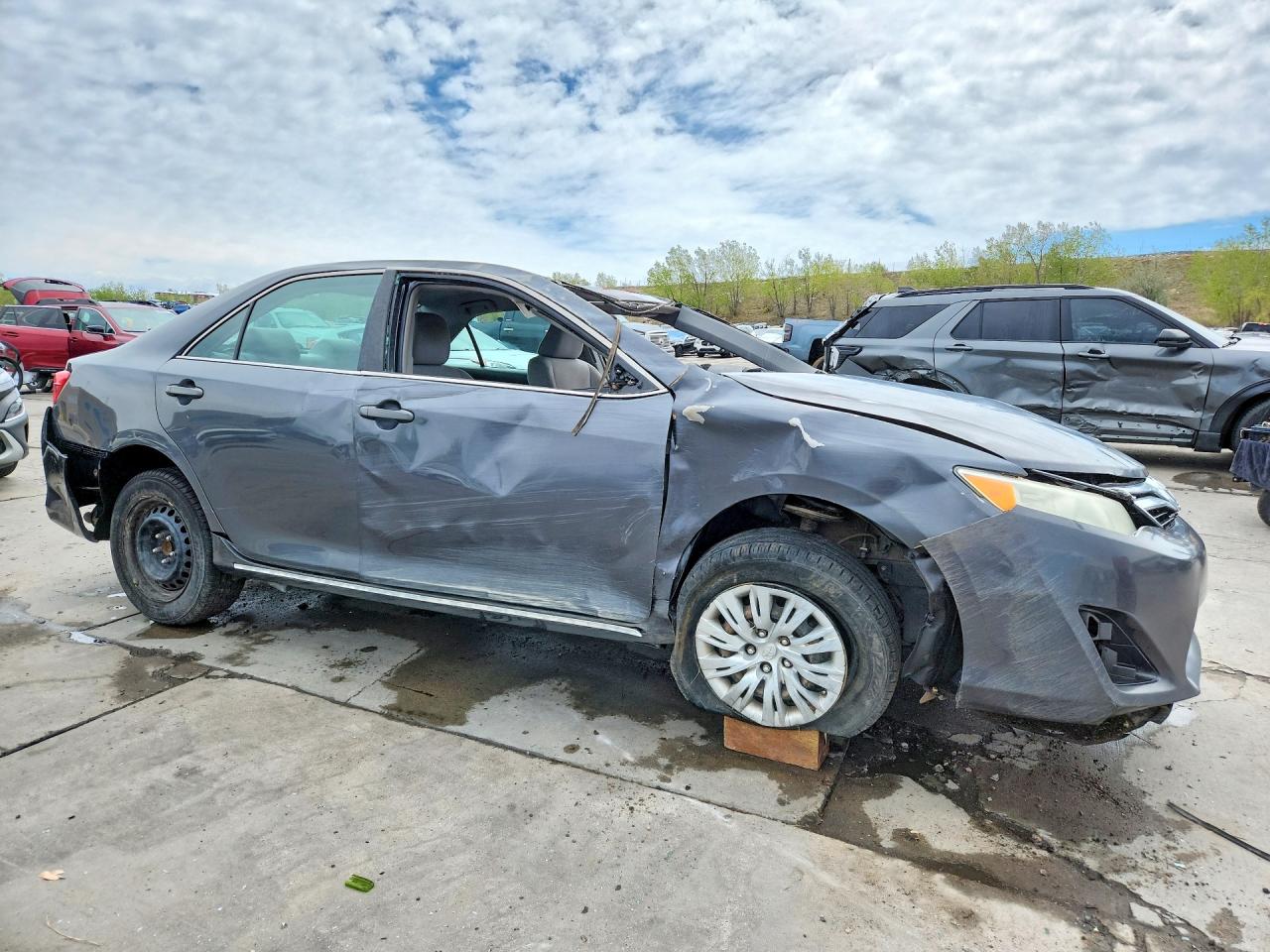 2012 Toyota Camry Le Gray vin: 4T1BF1FK7CU008966