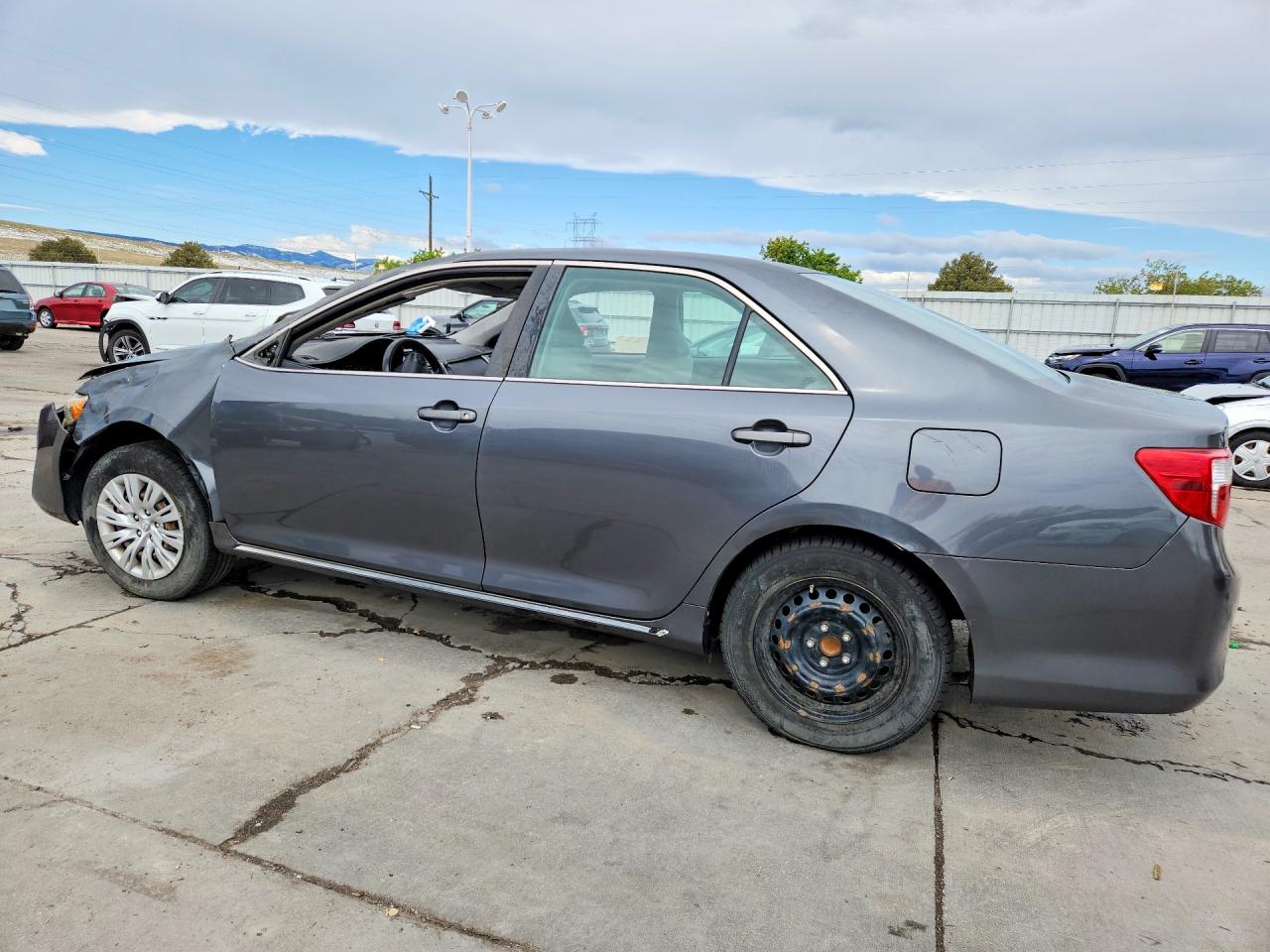 2012 Toyota Camry Le Gray vin: 4T1BF1FK7CU008966