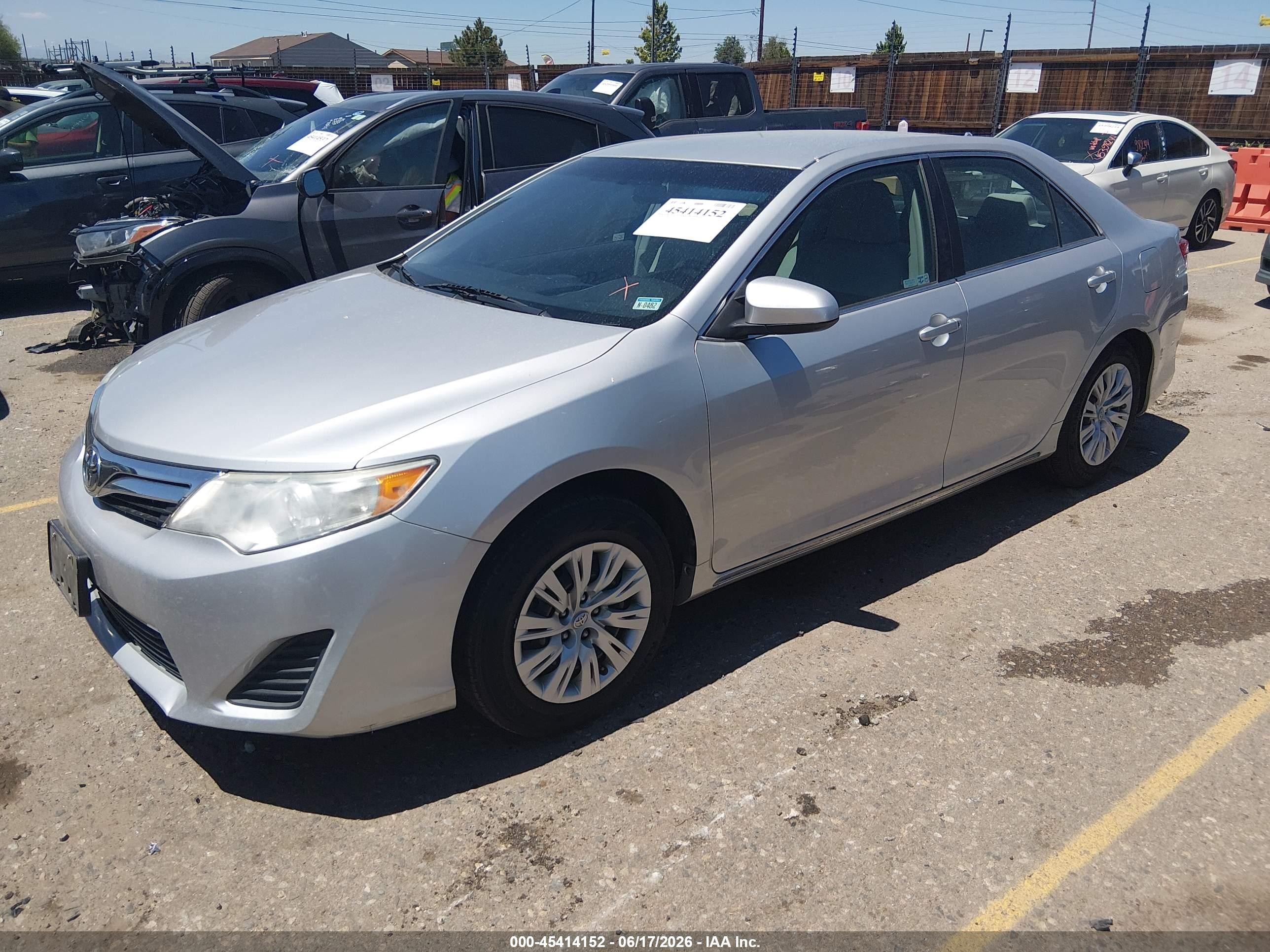 2012 Toyota Camry Le Silver vin: 4T1BF1FK7CU011981