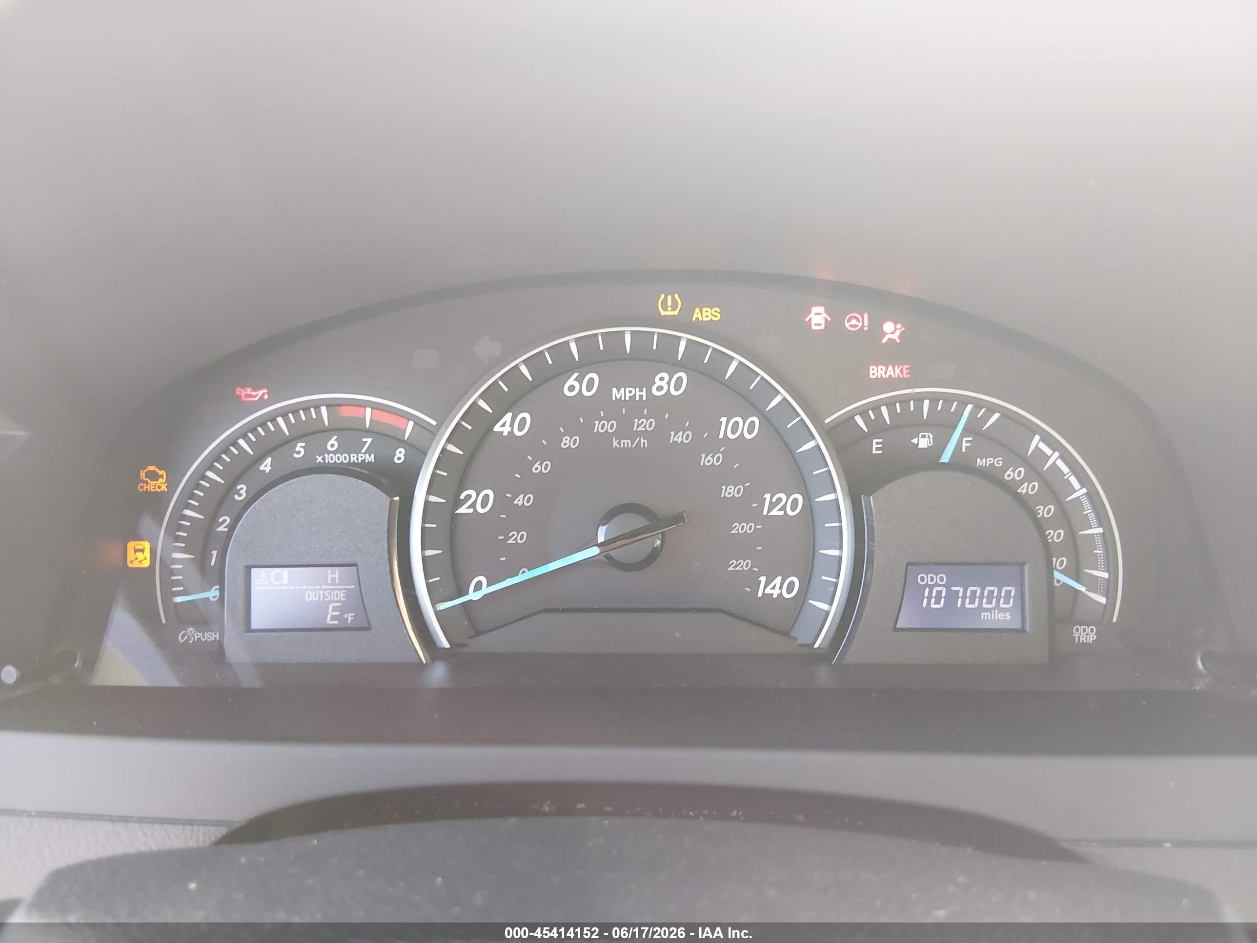 2012 Toyota Camry Le Silver vin: 4T1BF1FK7CU011981