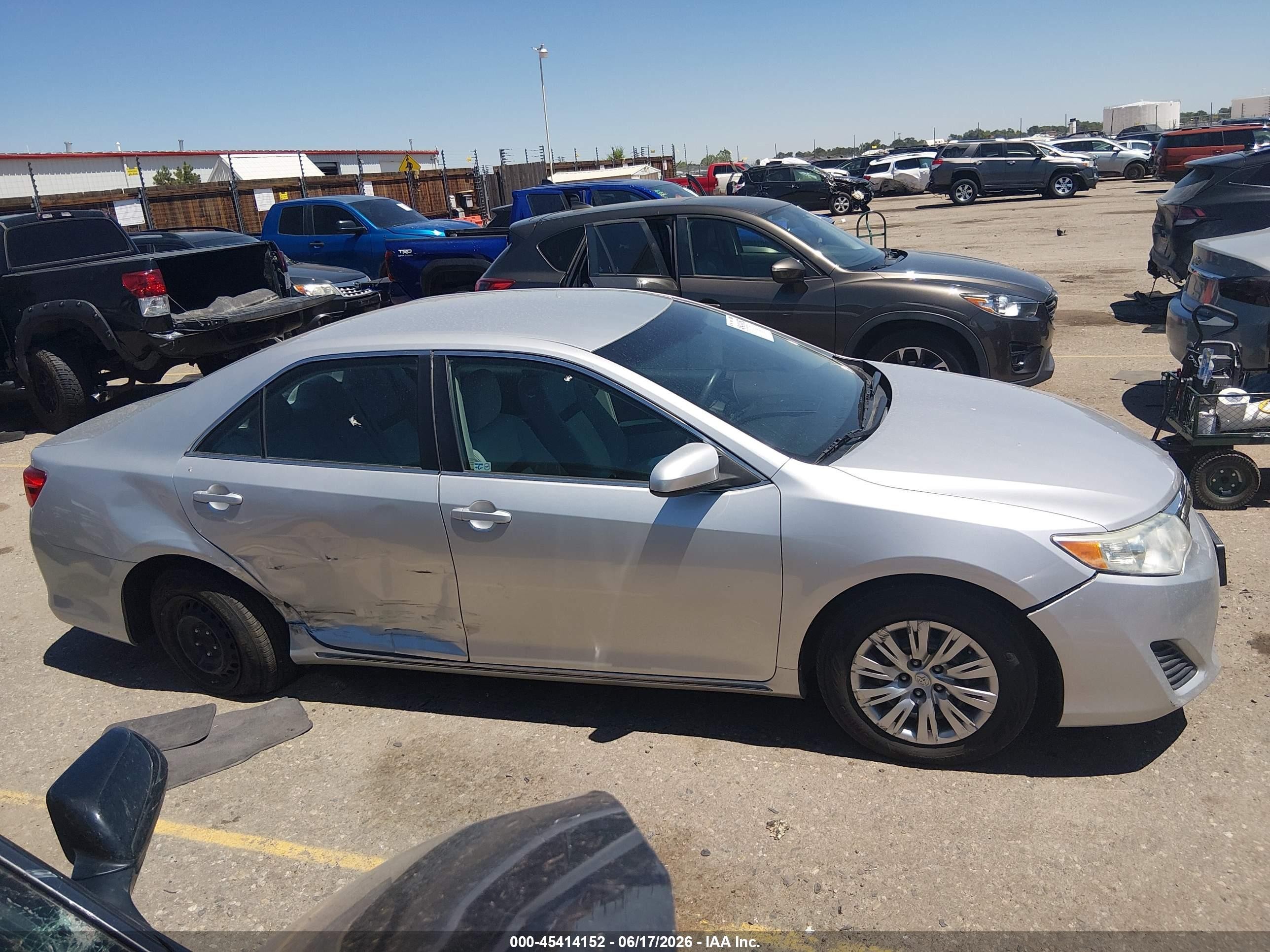 2012 Toyota Camry Le Silver vin: 4T1BF1FK7CU011981