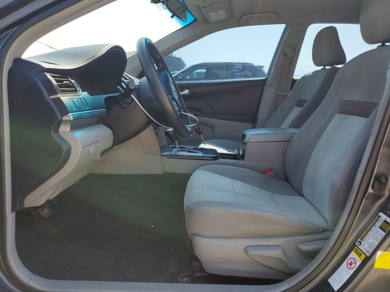 2012 Toyota Camry Le Gray vin: 4T1BF1FK7CU020079