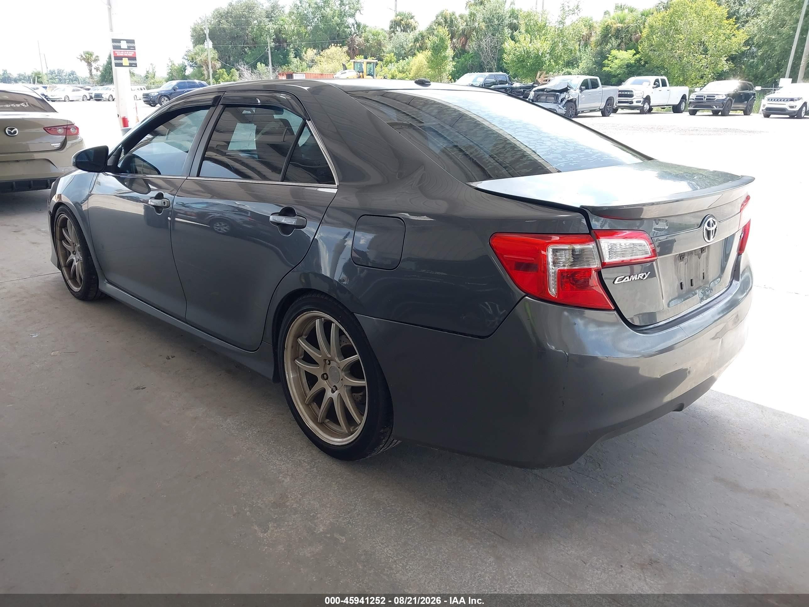 2012 Toyota Camry Se Gray vin: 4T1BF1FK7CU021362