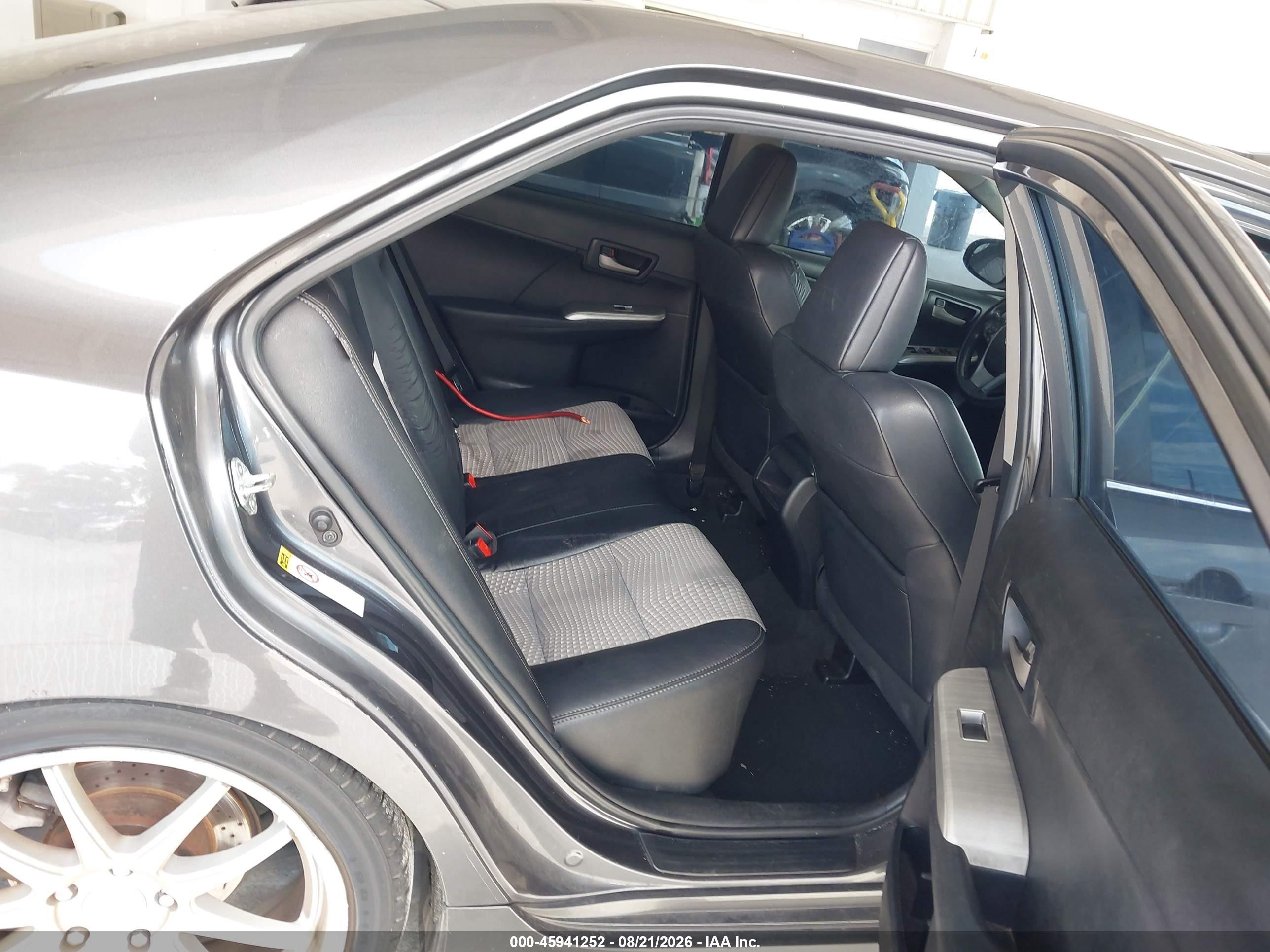 2012 Toyota Camry Se Gray vin: 4T1BF1FK7CU021362
